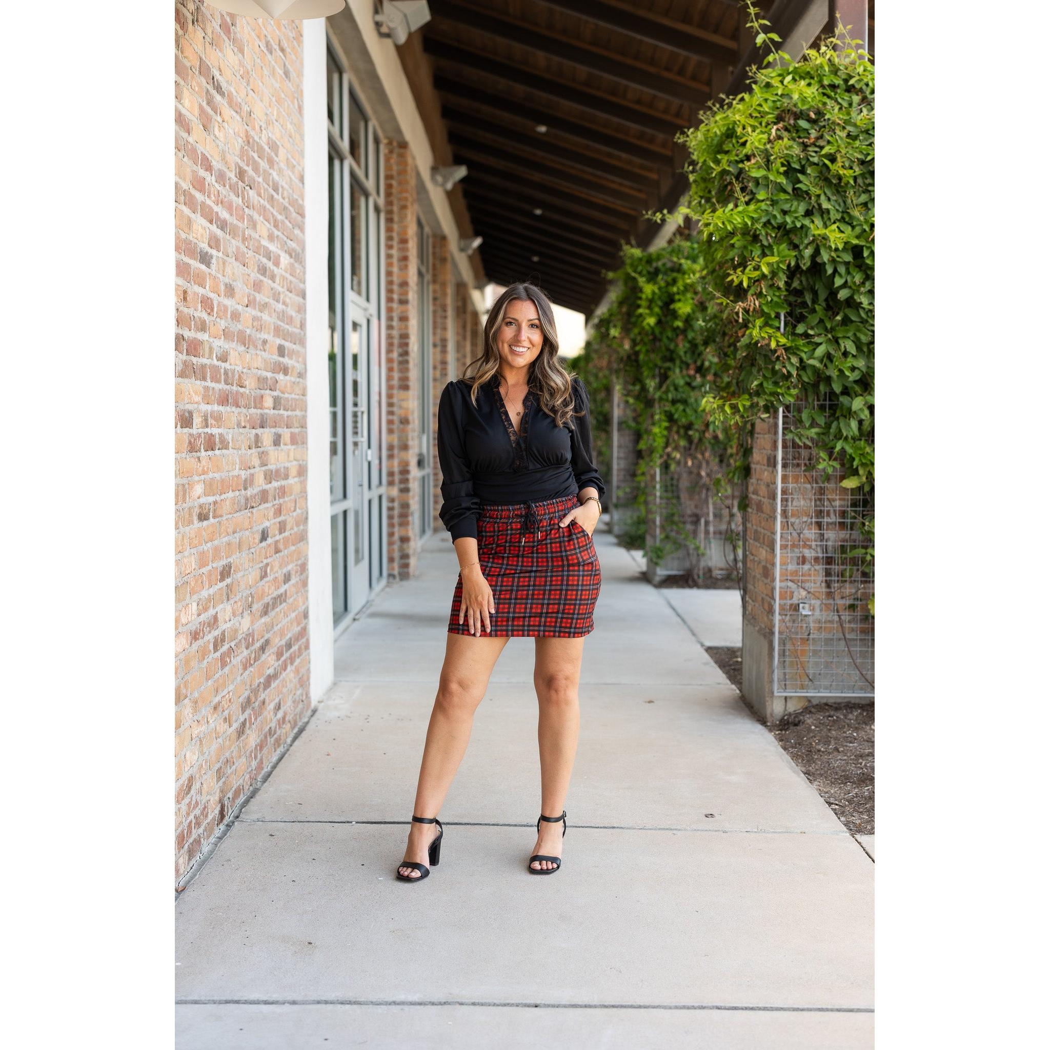 The Helena – Red Plaid Jogger Skirt ❤️🖤