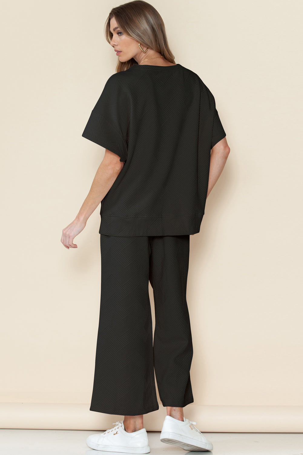 Textured Loose Fit Tee and Pants Set