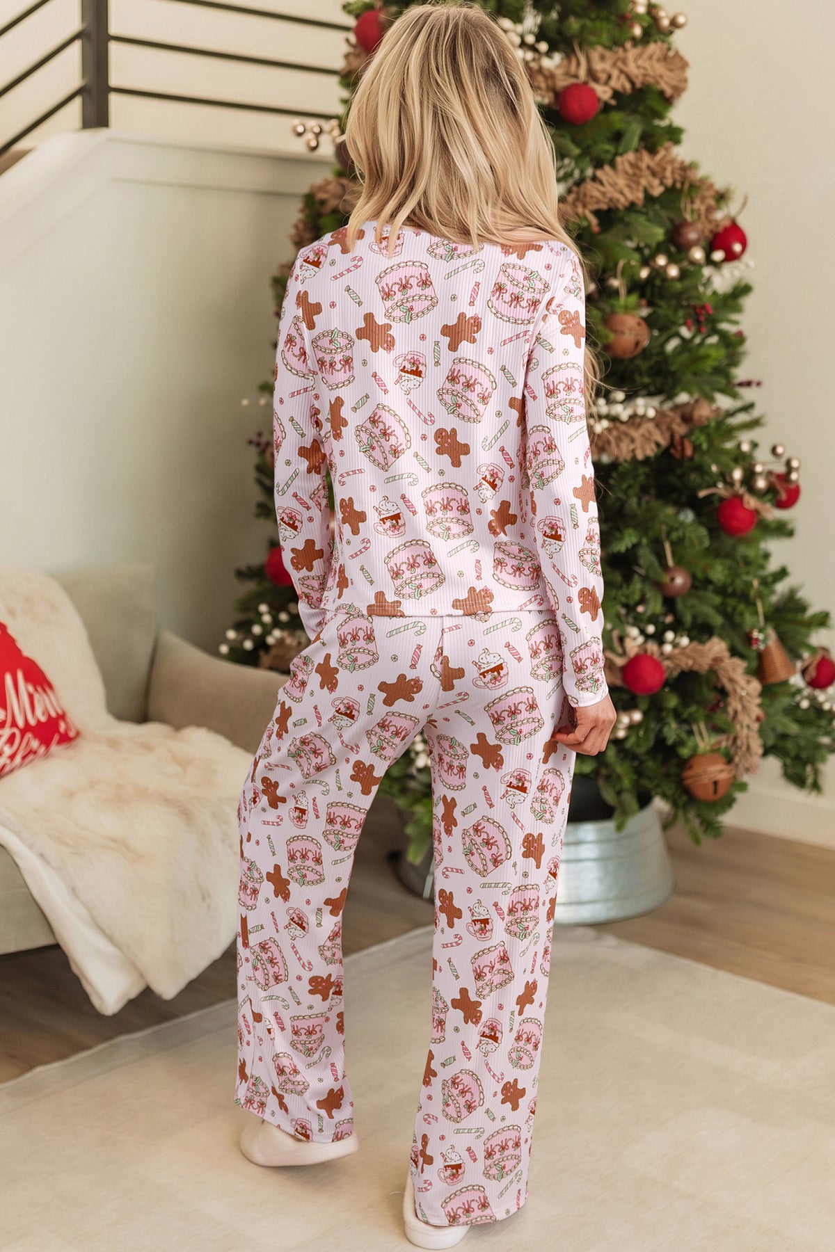 PRE-ORDER: Abstract Christmas Print Long Sleeve Lounge Set