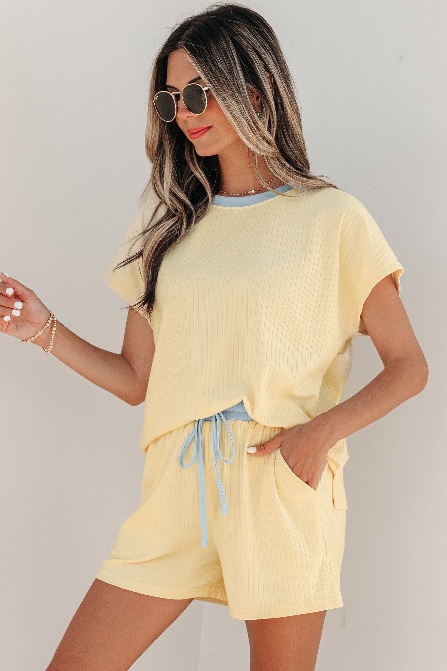 Soft Ribbed Color Block Trim Casual Short Set