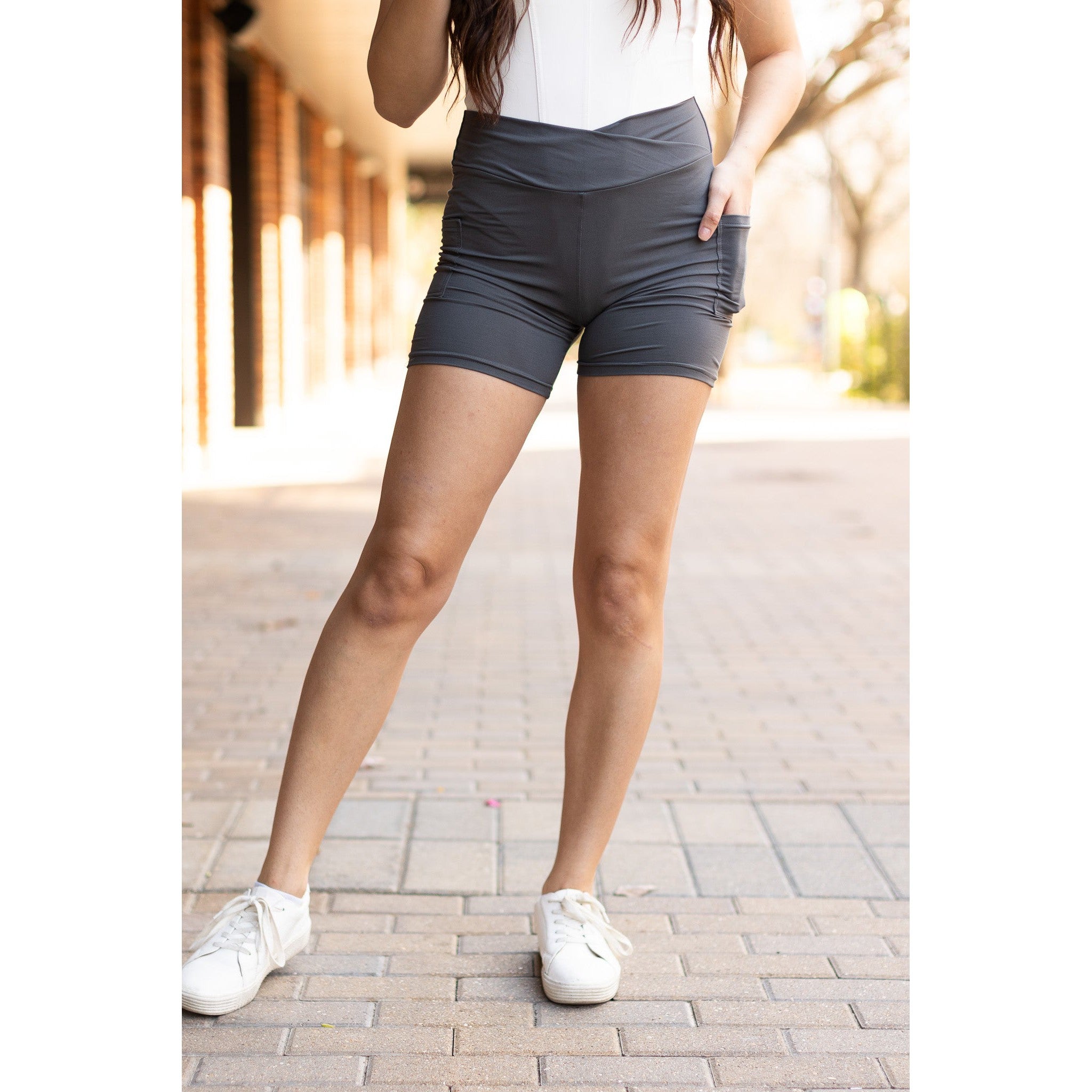 Julia Rose The Caleigh charcoal crossover 5-inch biker shorts high-waisted women’s shorts