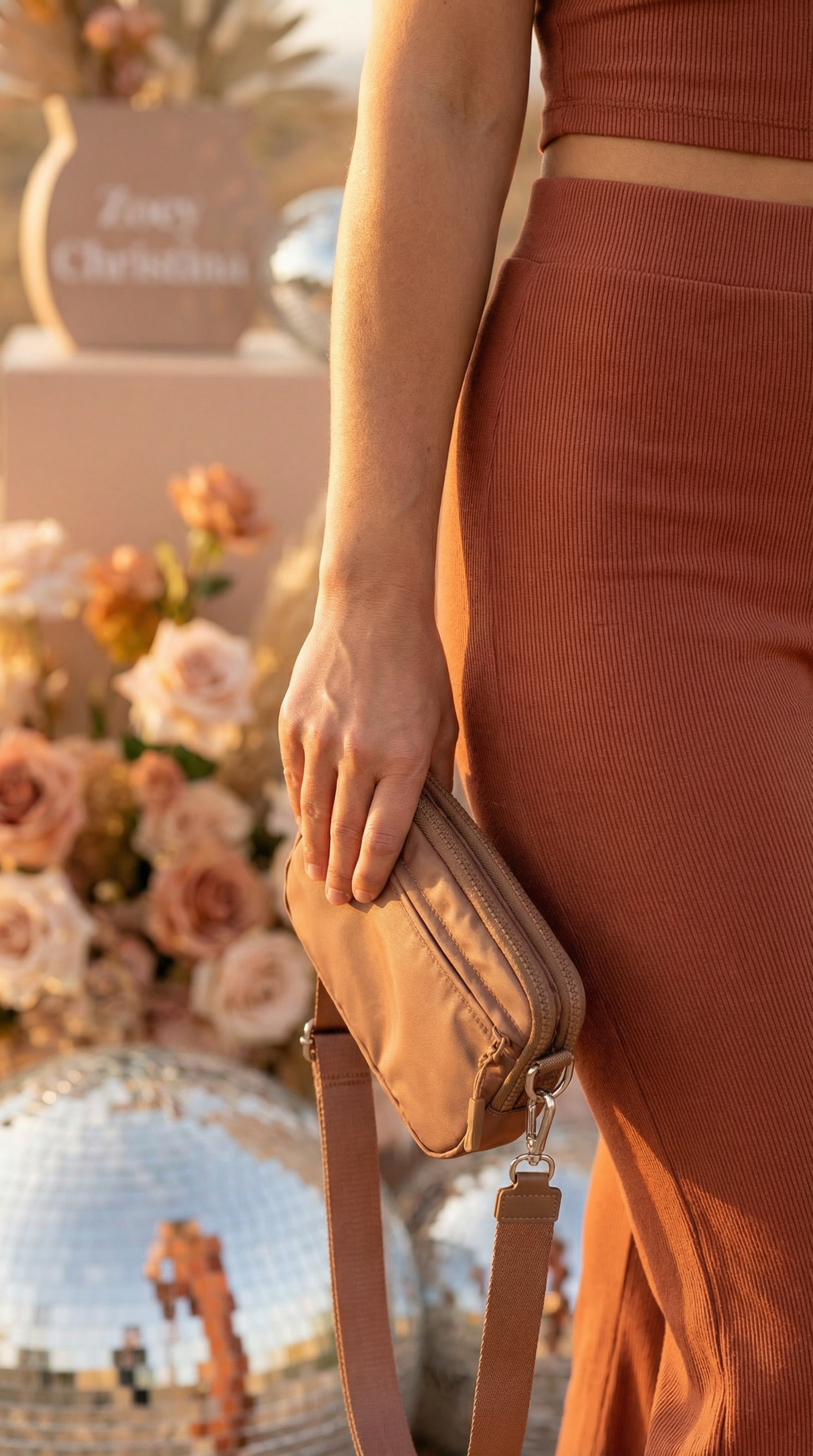 Convertible Crossbody & Wristlet Wallet Bag – 7 Colors | 2-Zipper Purse with Card Slots, Phone Holder & Adjustable Strap