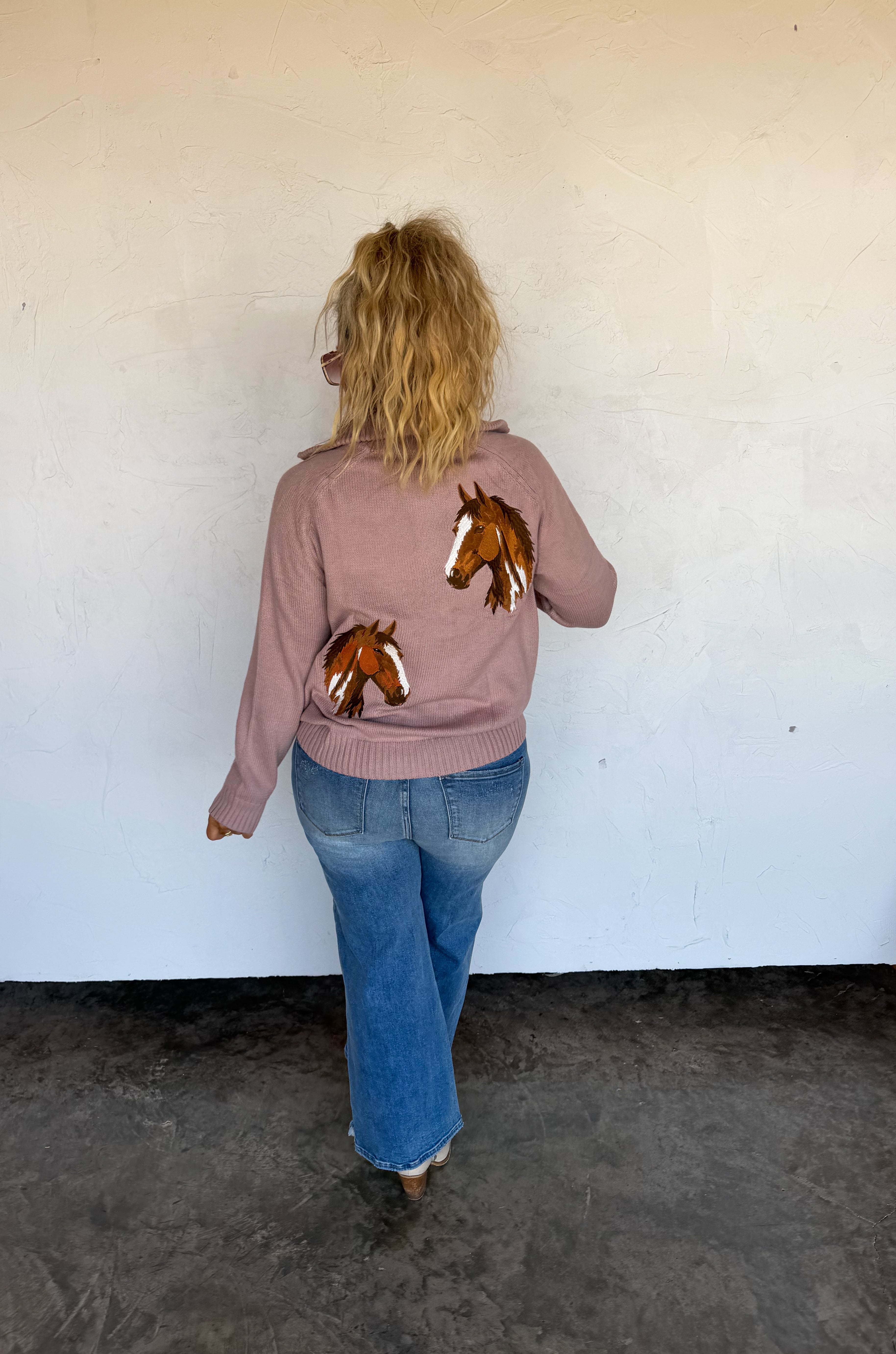 PRE-ORDER: FIELD & STABLE QUARTER ZIP PULLOVER