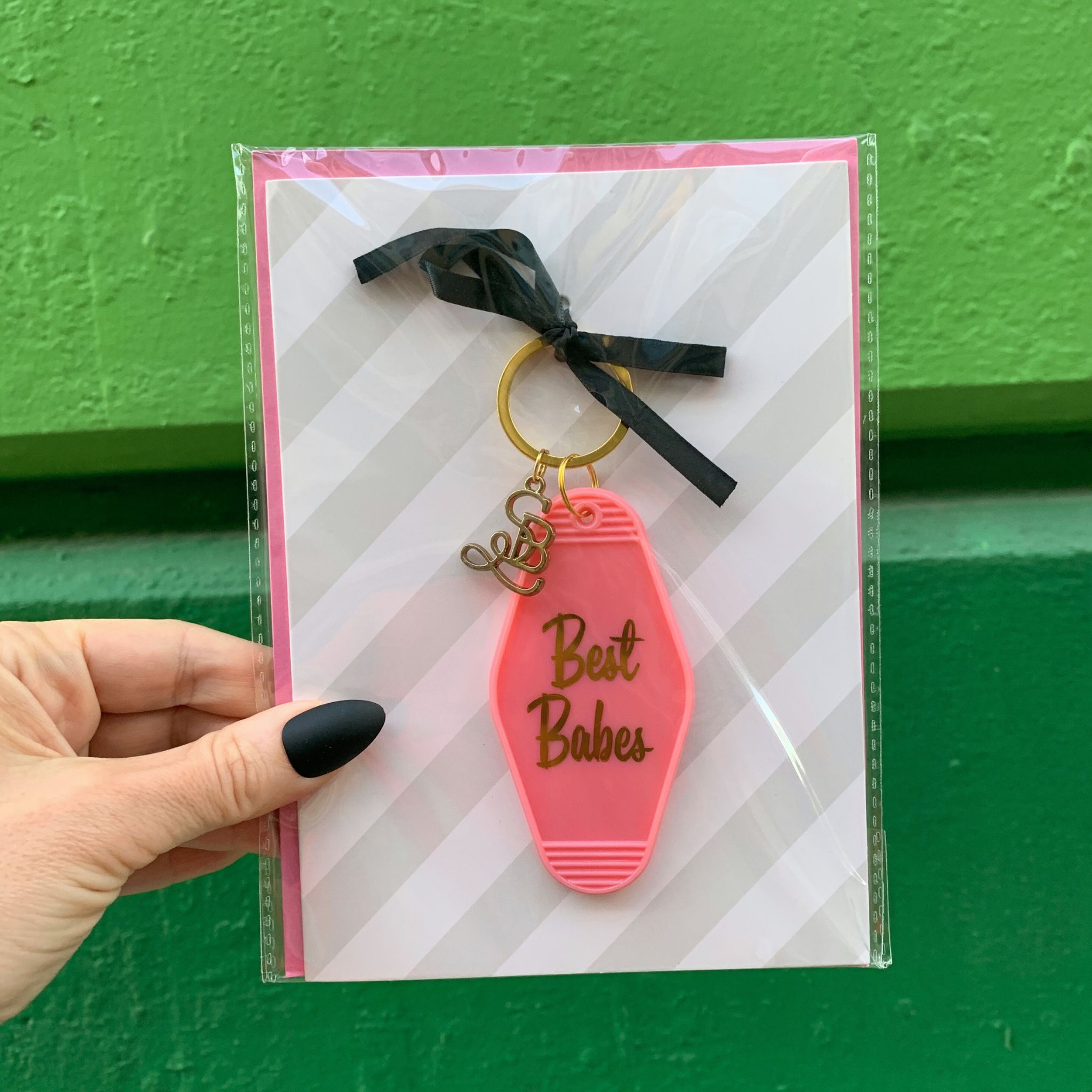 Best Babes Motel Style Keychain with Birthday Greeting Card