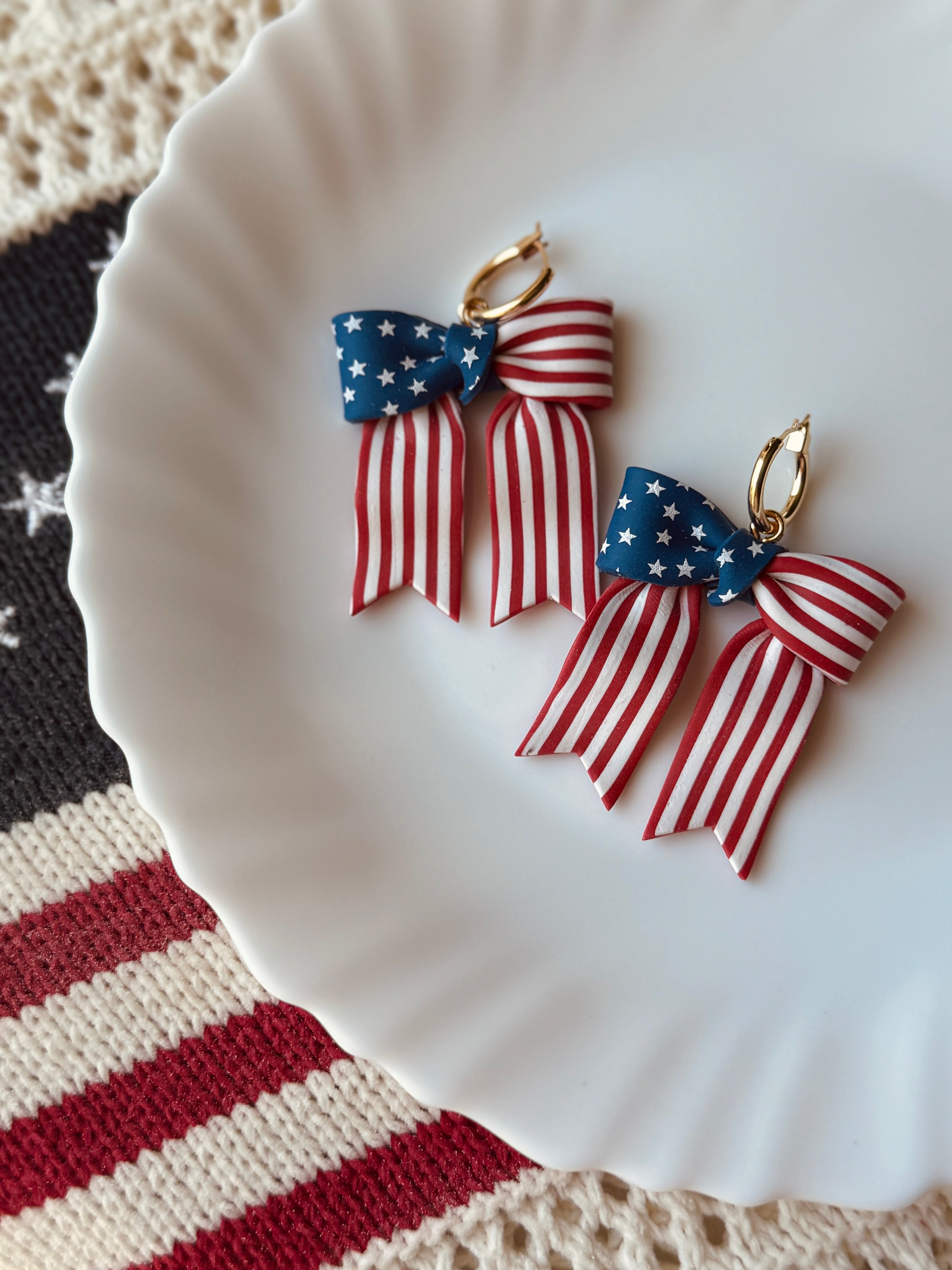 Flag Bows