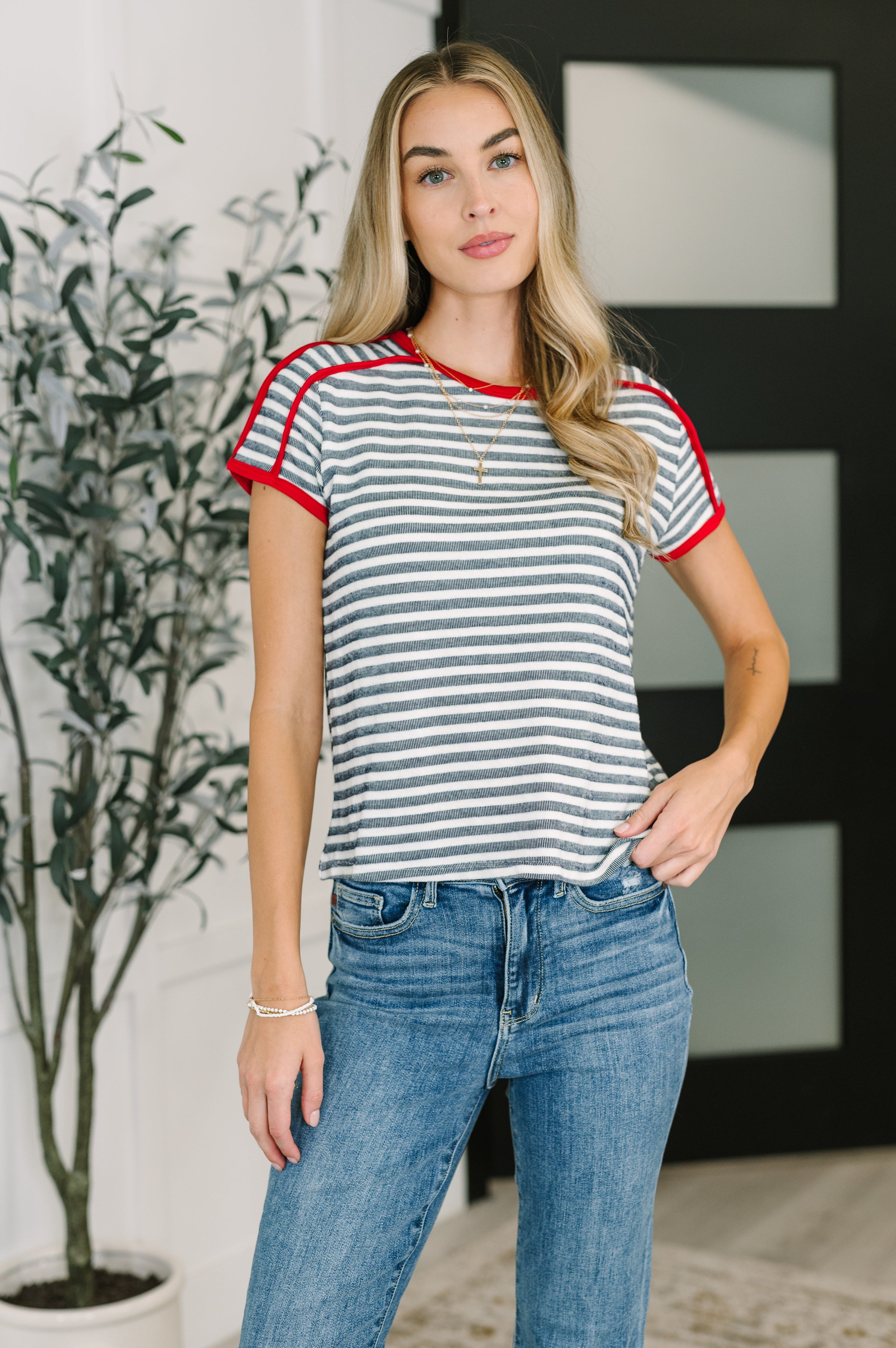 Country Stripe Casual Tee in Navy White