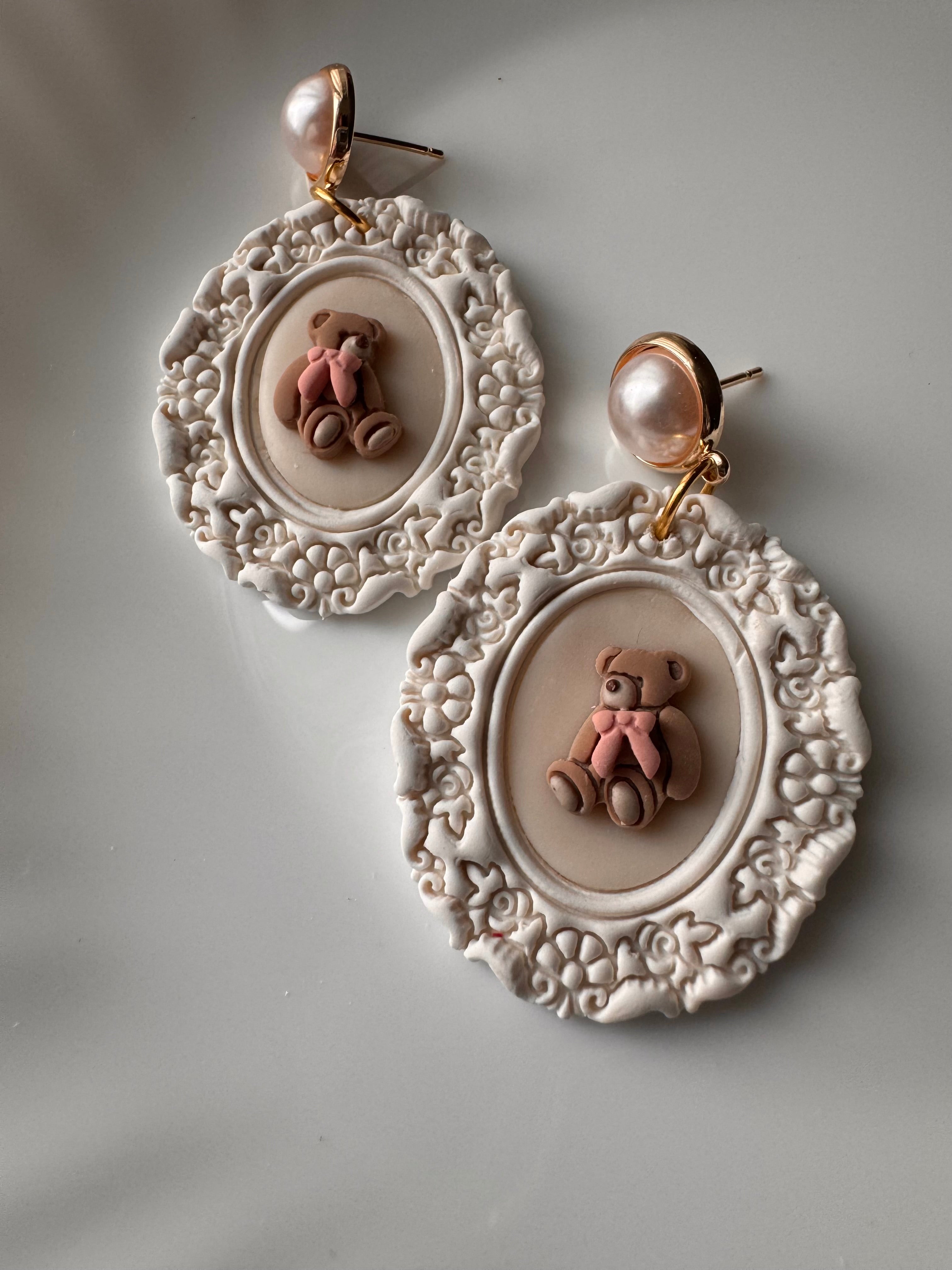 Teddy Frames