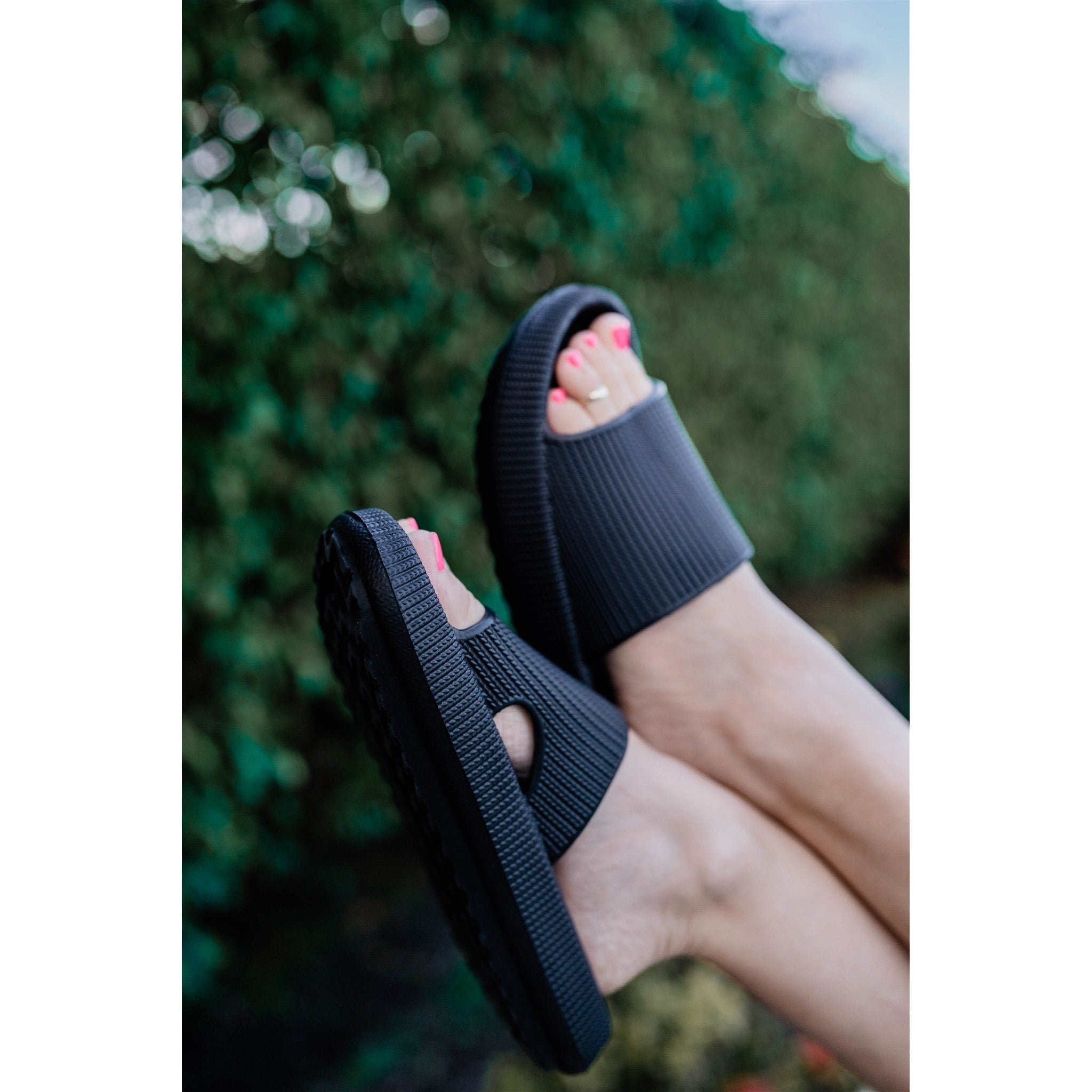 Black Insanely Comfy-Beach or Casual Slides