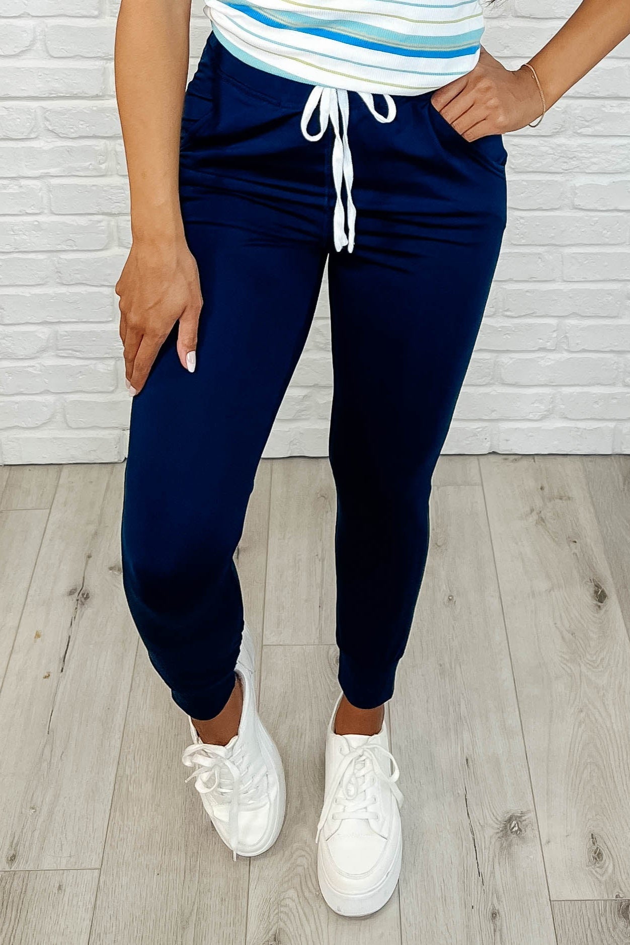 Giving the Run Around Joggers