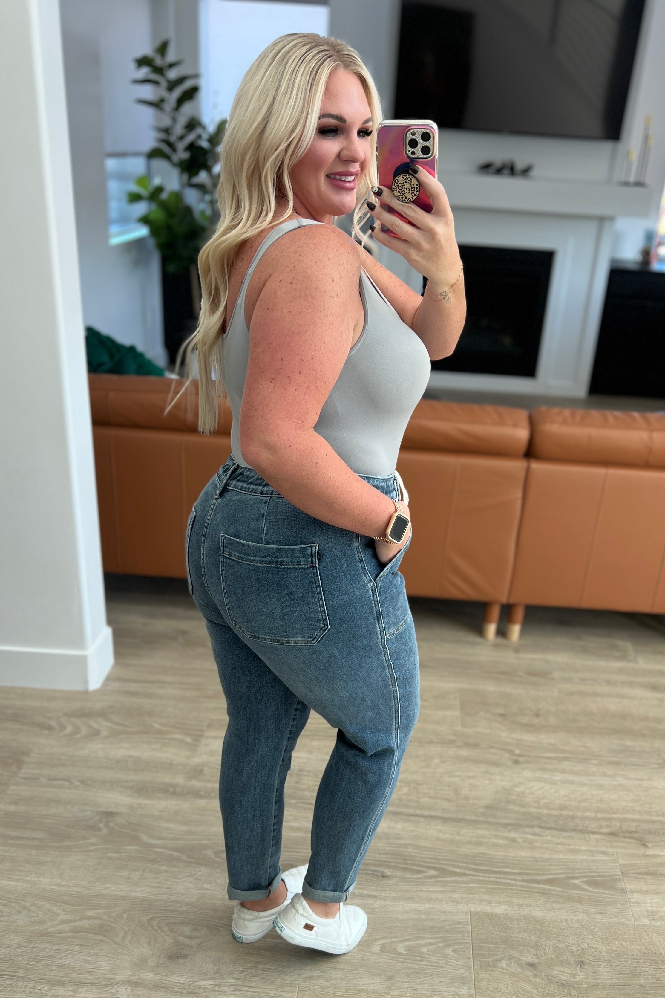 Payton Pull On Denim Joggers in Medium Wash - 24W
