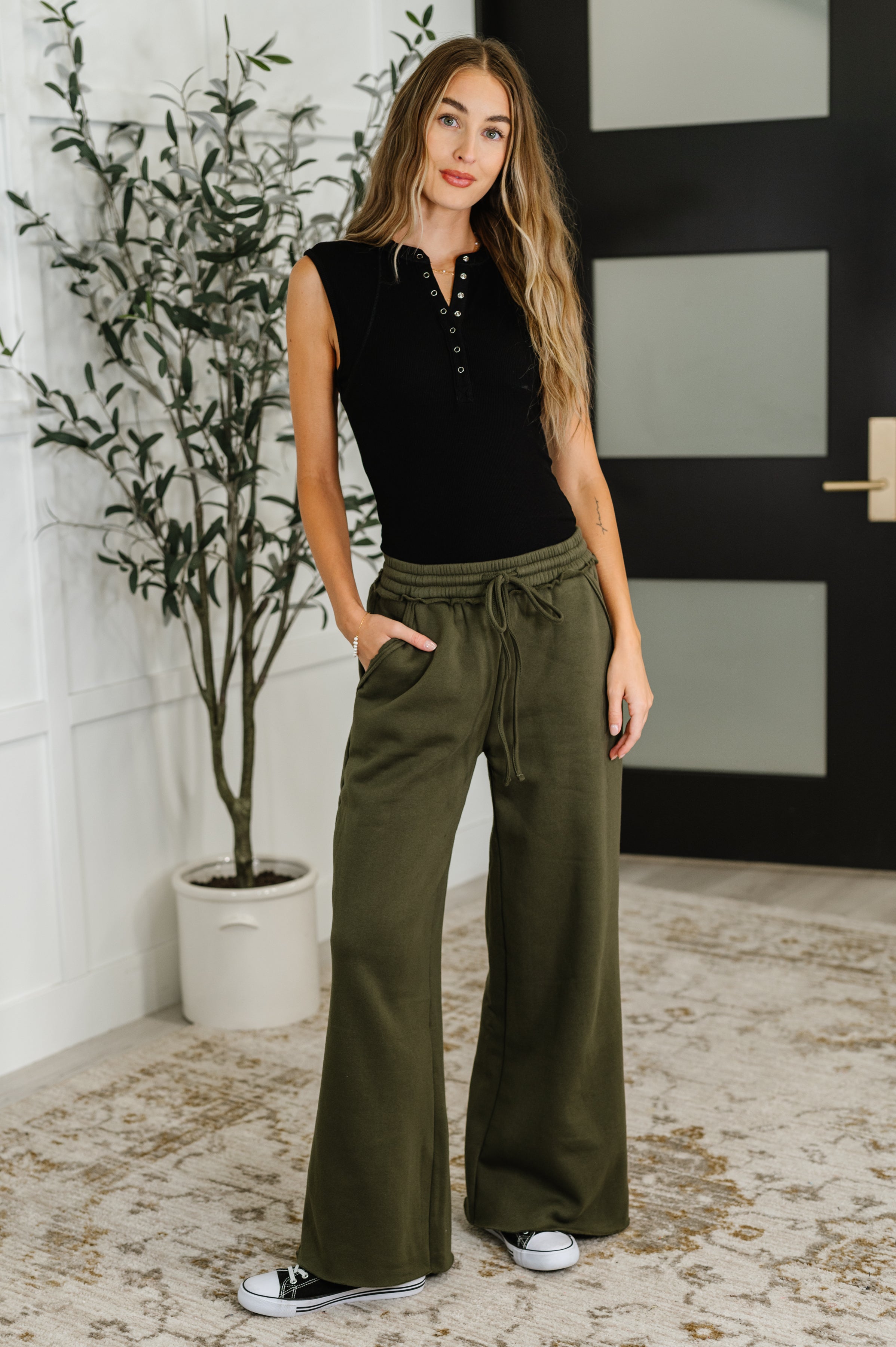 Lounge Line Wide Leg Sweats