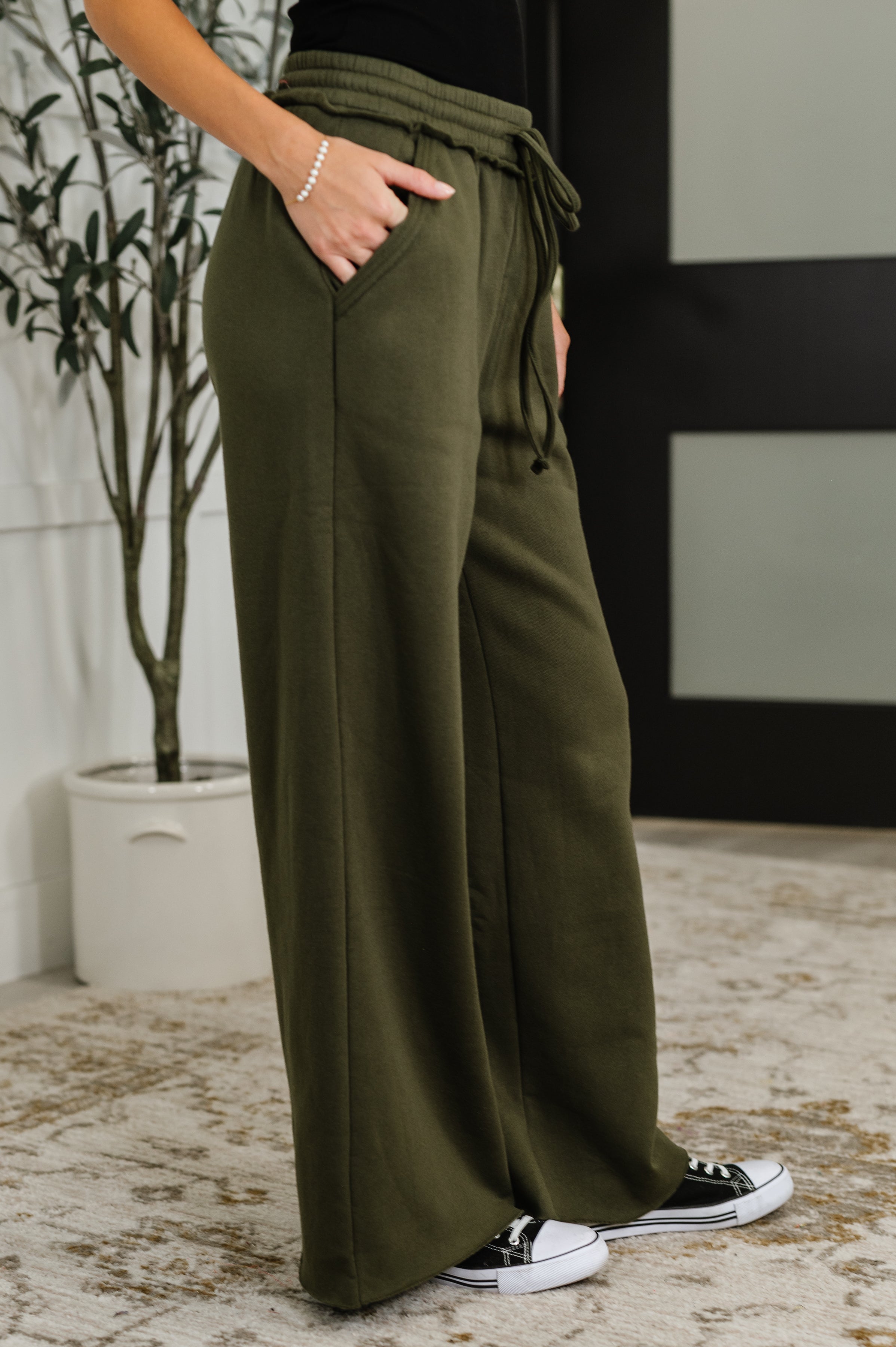 Lounge Line Wide Leg Sweats