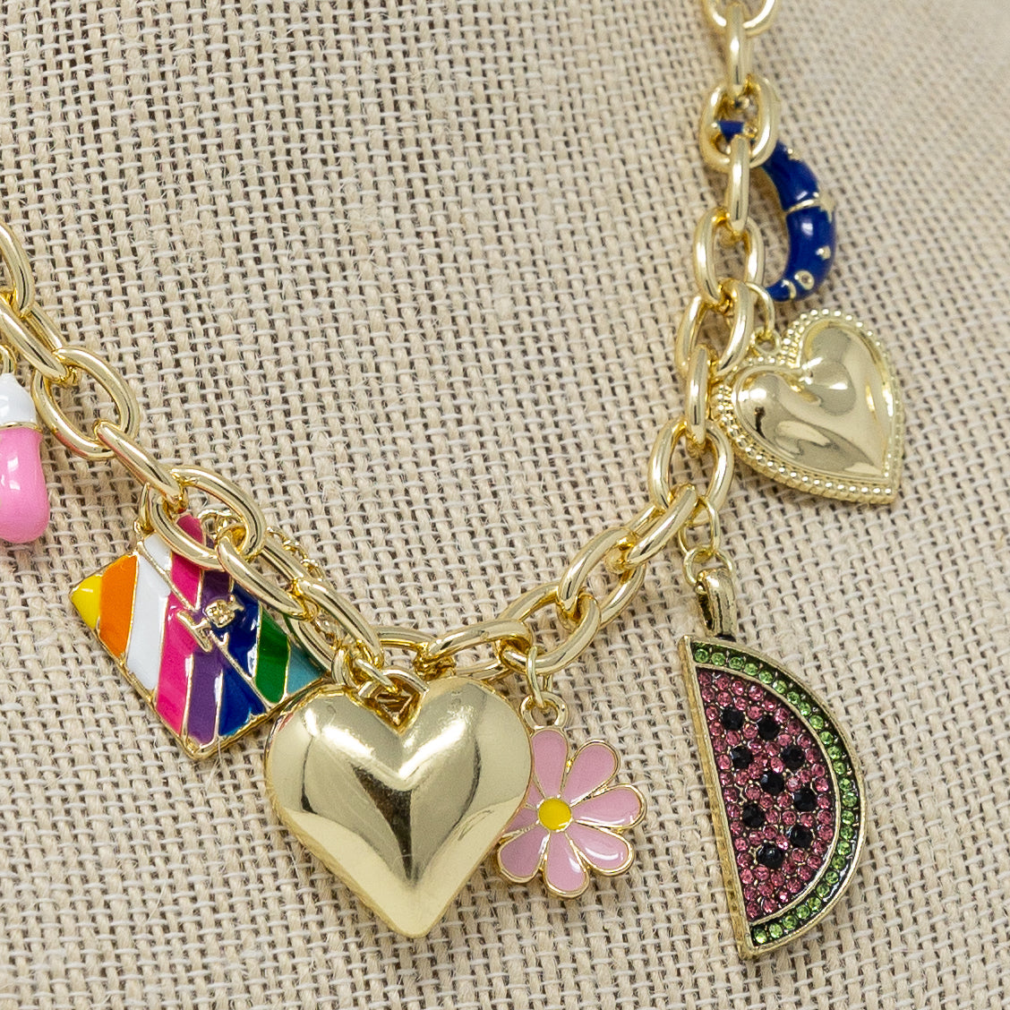 It Girl Charming Necklace