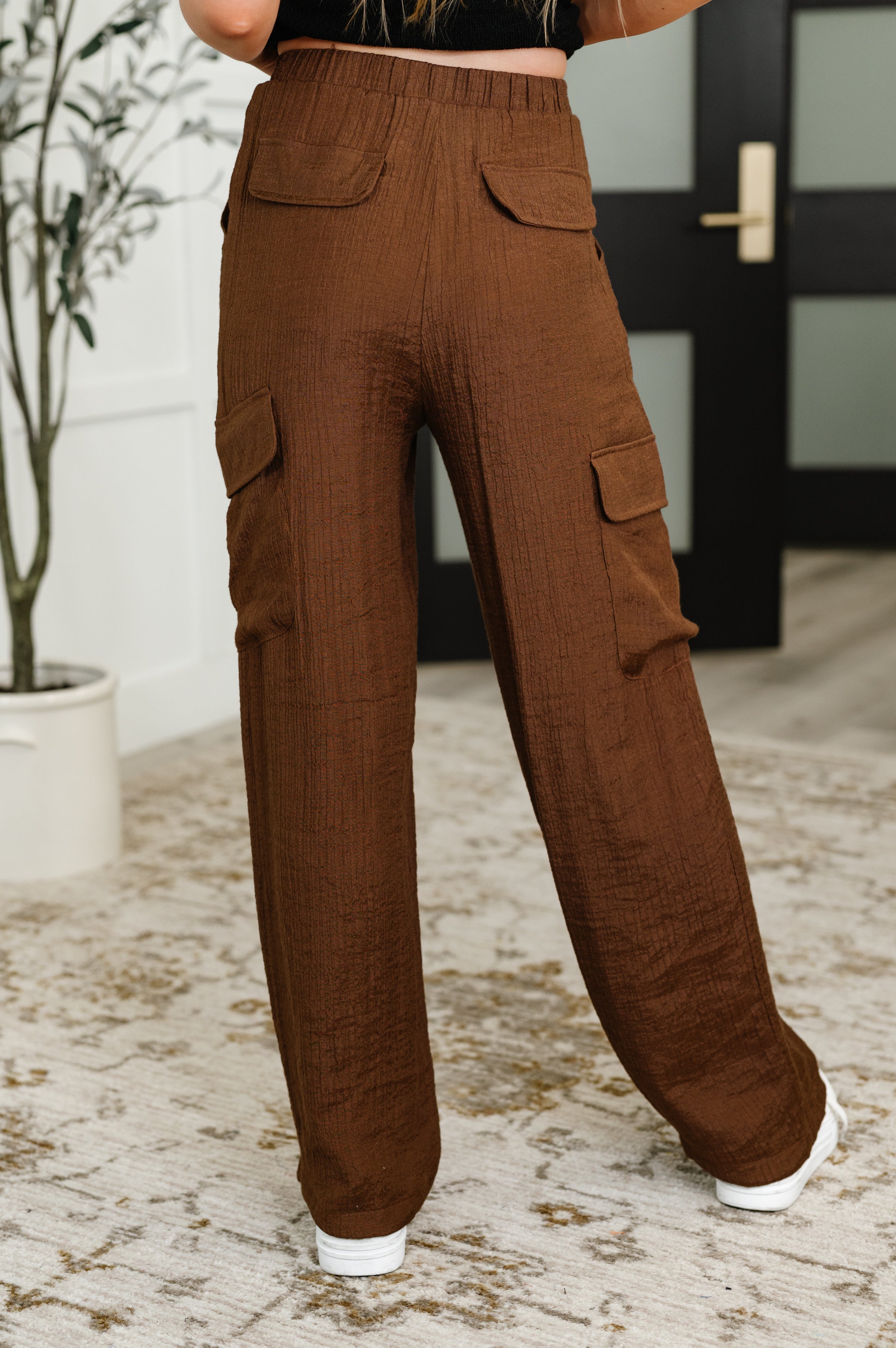 Off Duty Straight Leg Cargo Pants Brown