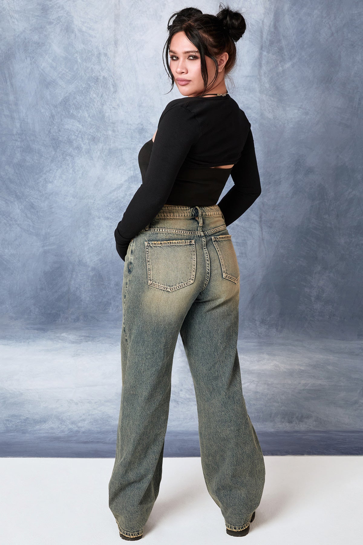 Relaxed Wide Leg Rigid Denim Jeans