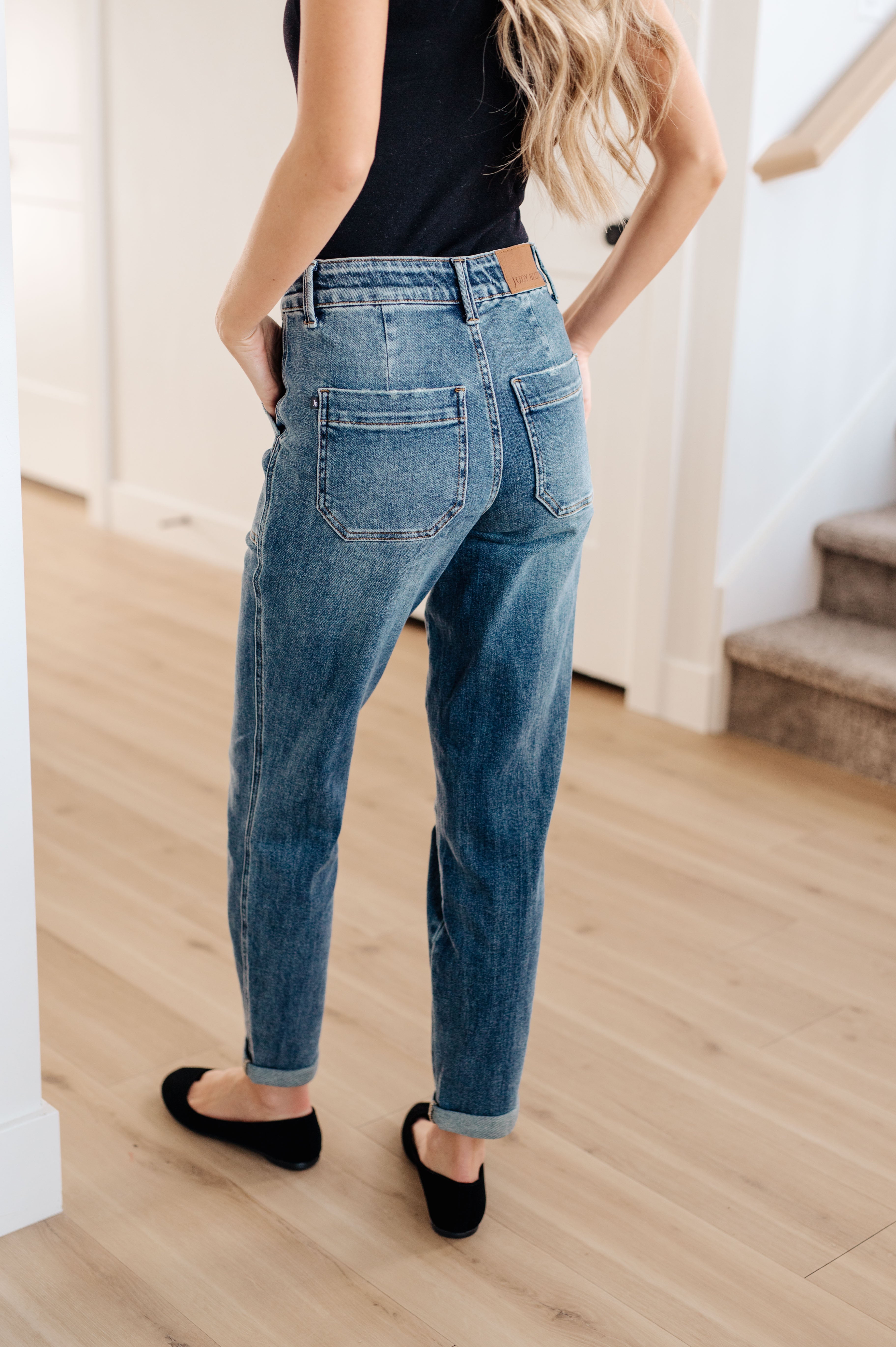 Payton Pull On Denim Joggers in Medium Wash - 24W