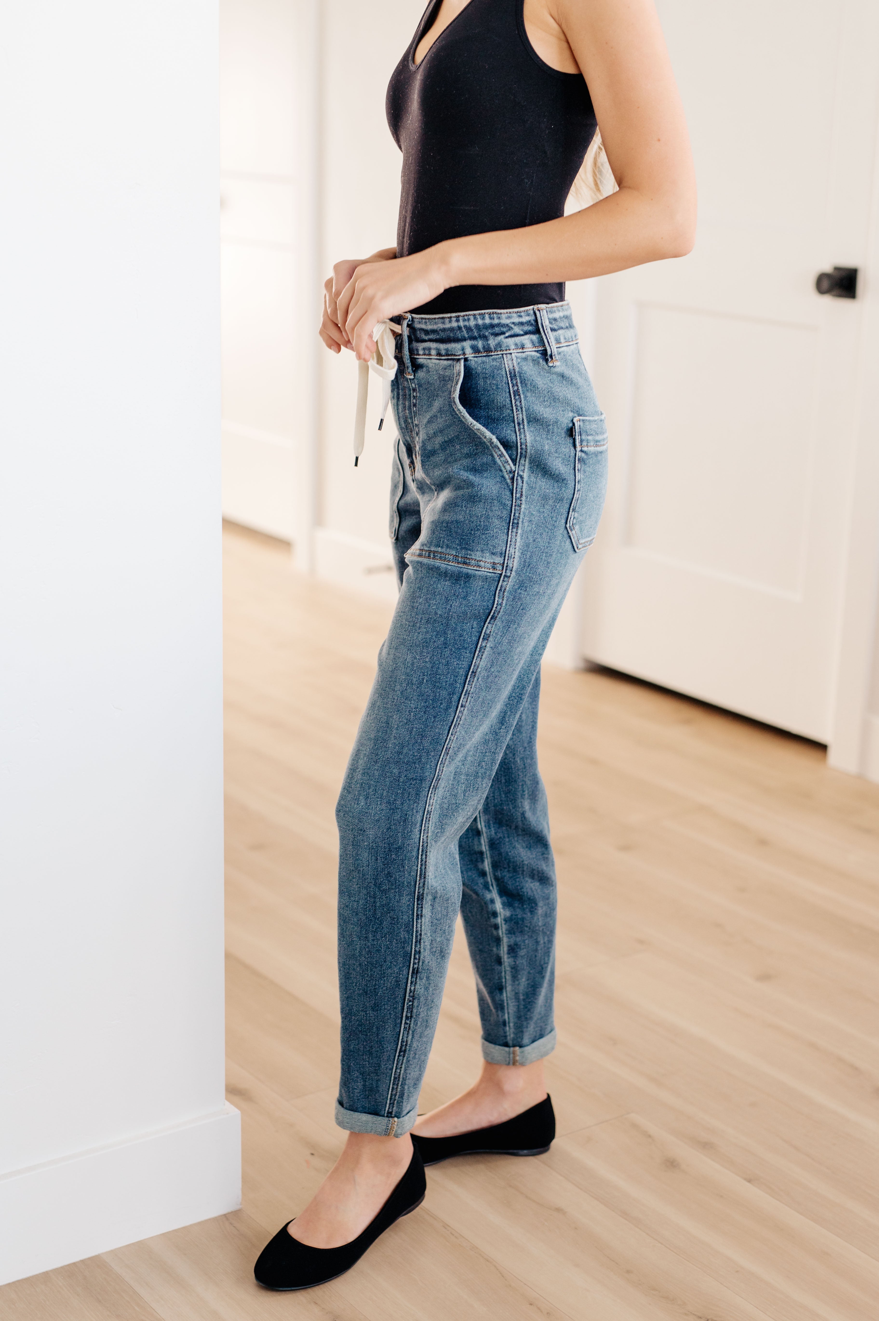 Payton Pull On Denim Joggers in Medium Wash - 24W