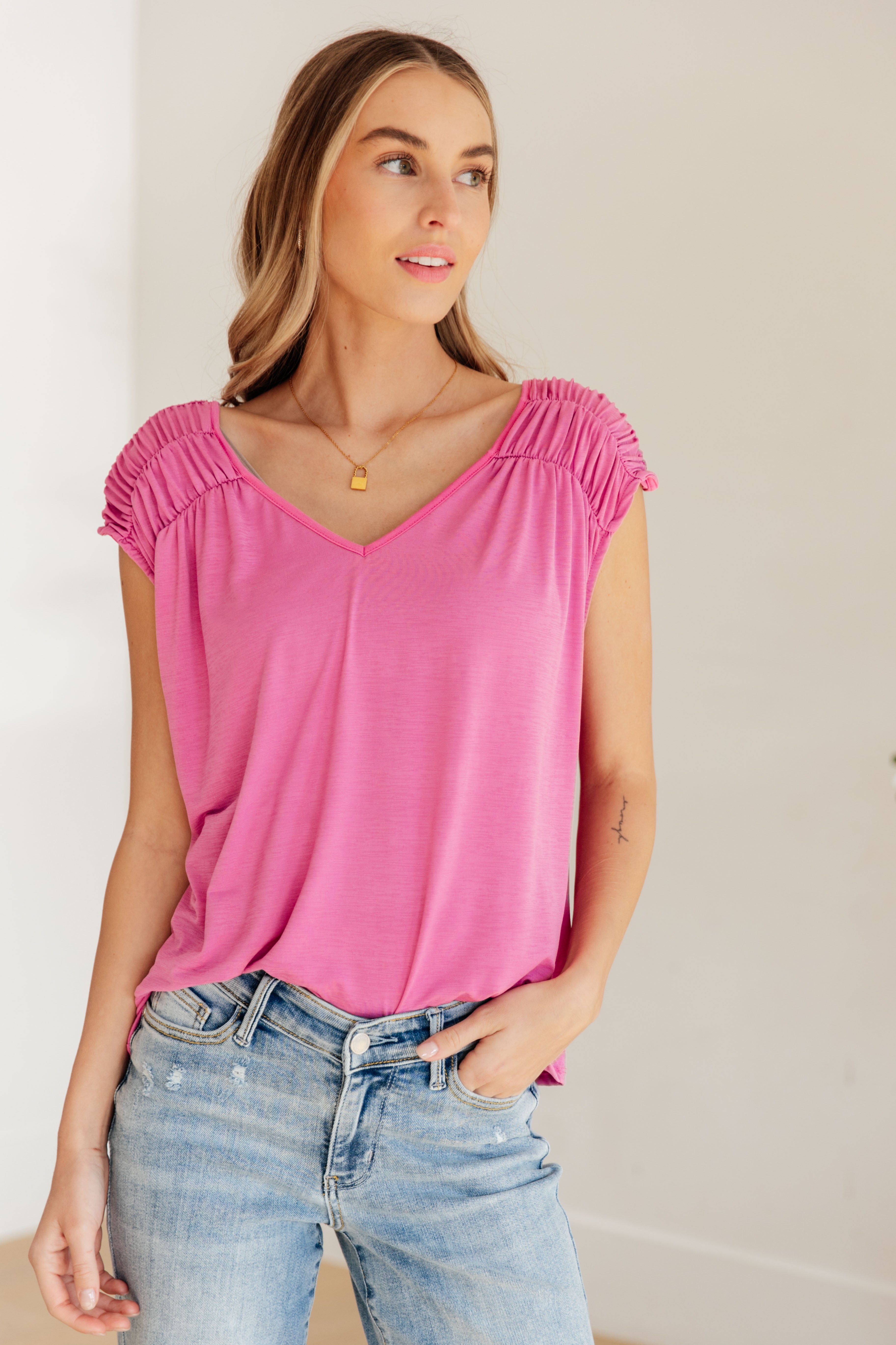 Ruched Cap Sleeve Top in Magenta - Medium