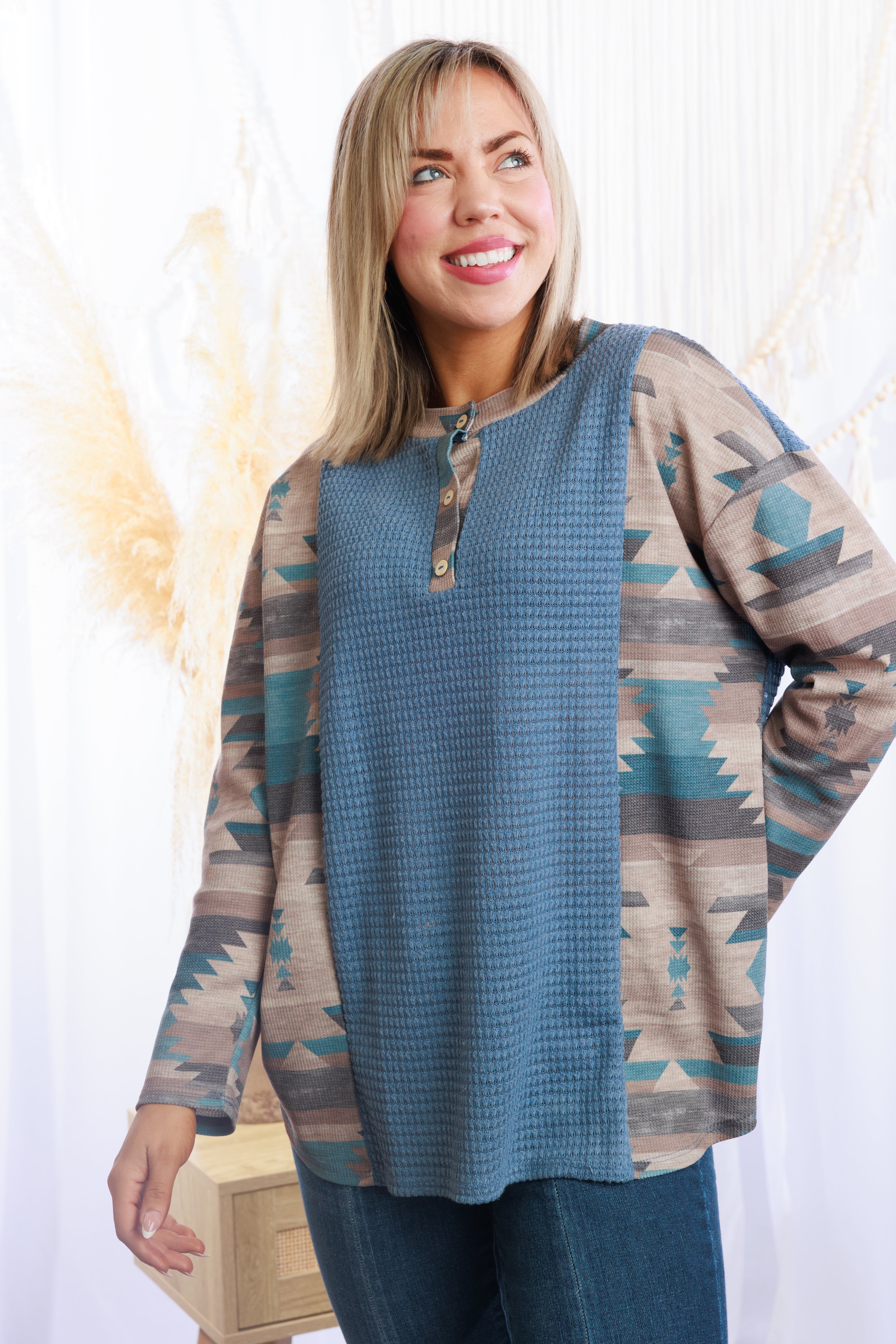 Singing The Blues Pullover
