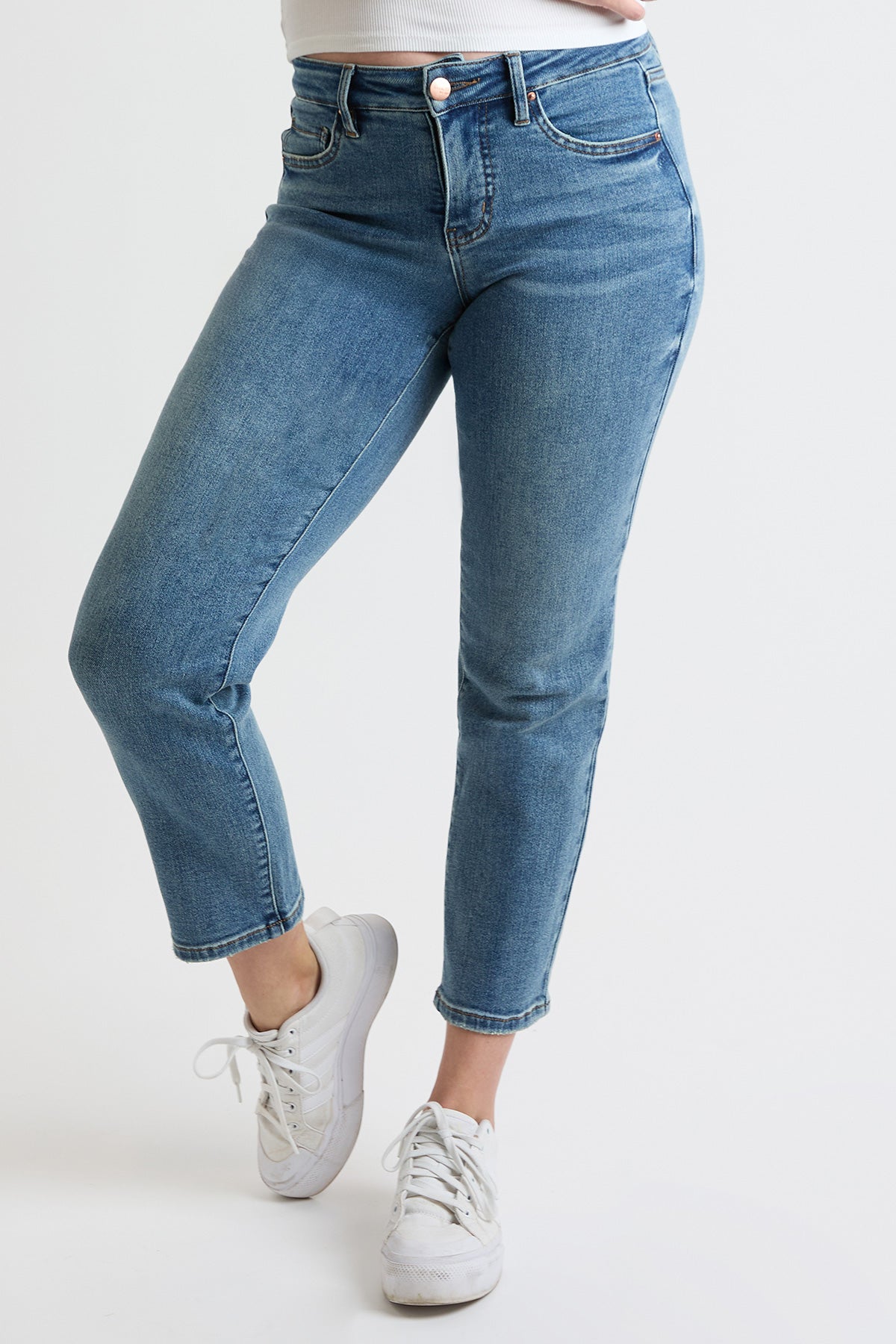 Premium Stretch Cropped Slim Straight Jeans