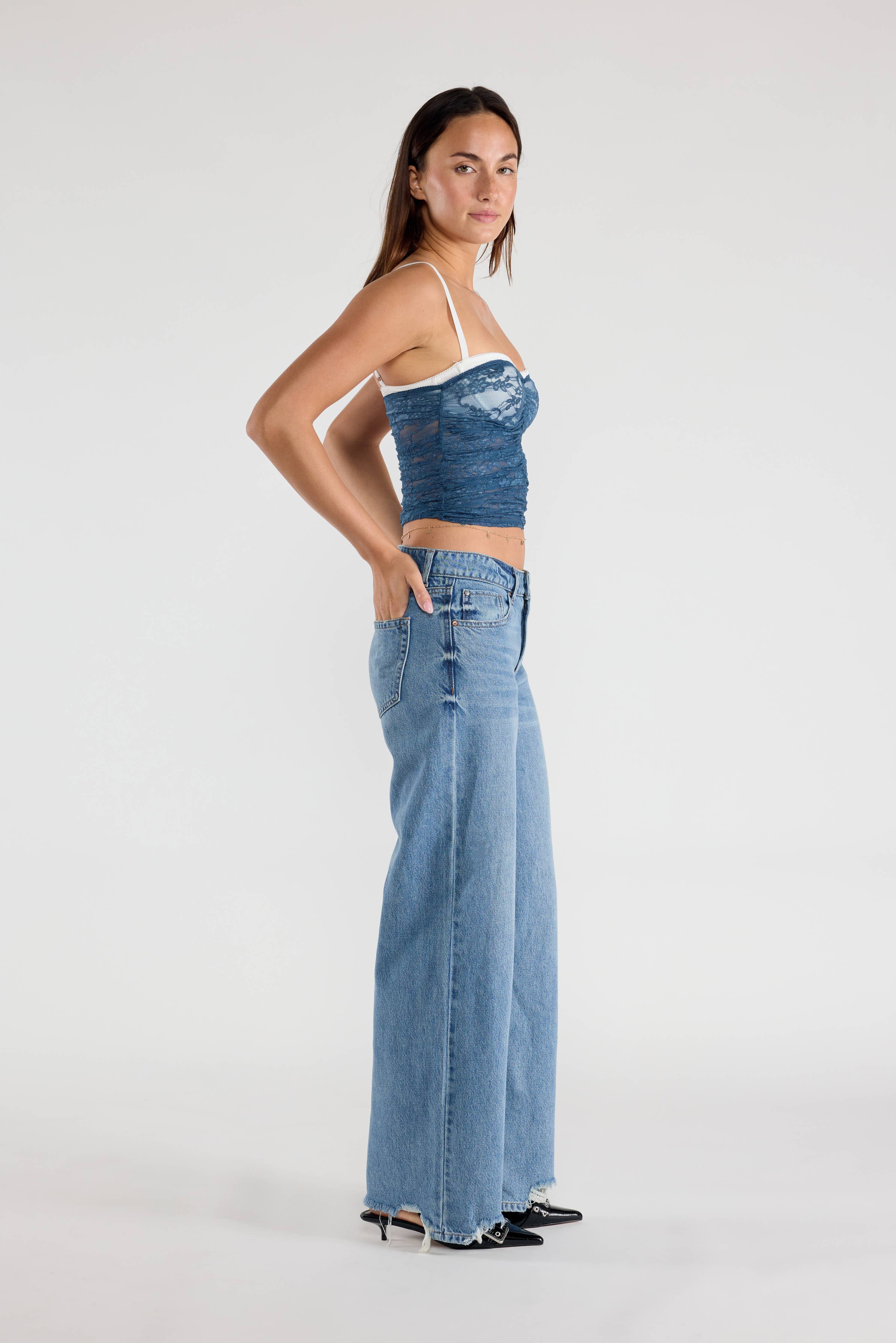 Baggy Wide Leg Jeans with Chewed Hem