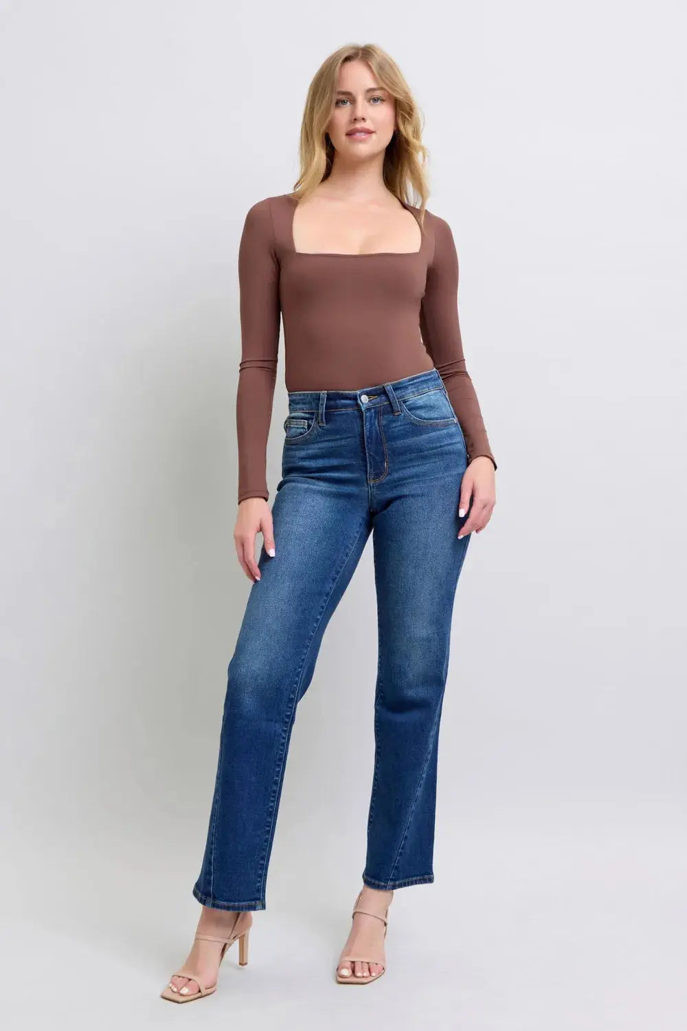 Side Seam Detail Straight Leg Jeans