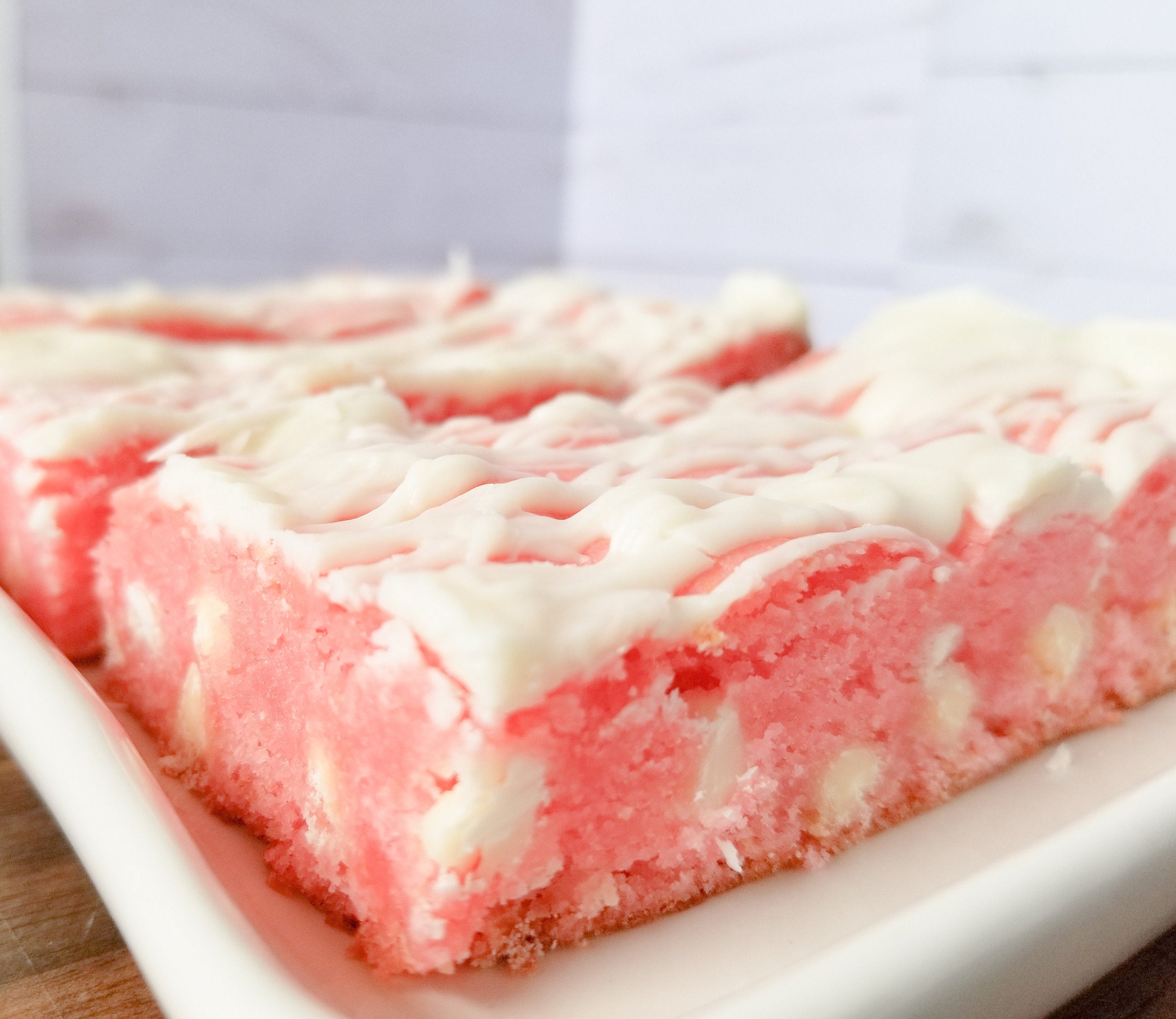 Strawberry Blondies