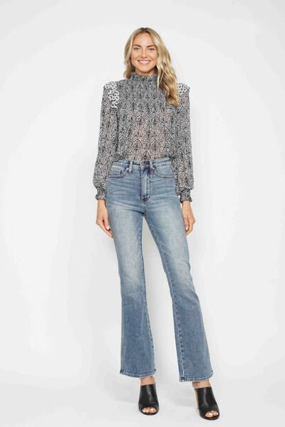 Curvy - Tummy Control Back Embroidered Pocketed Bootcut Jeans