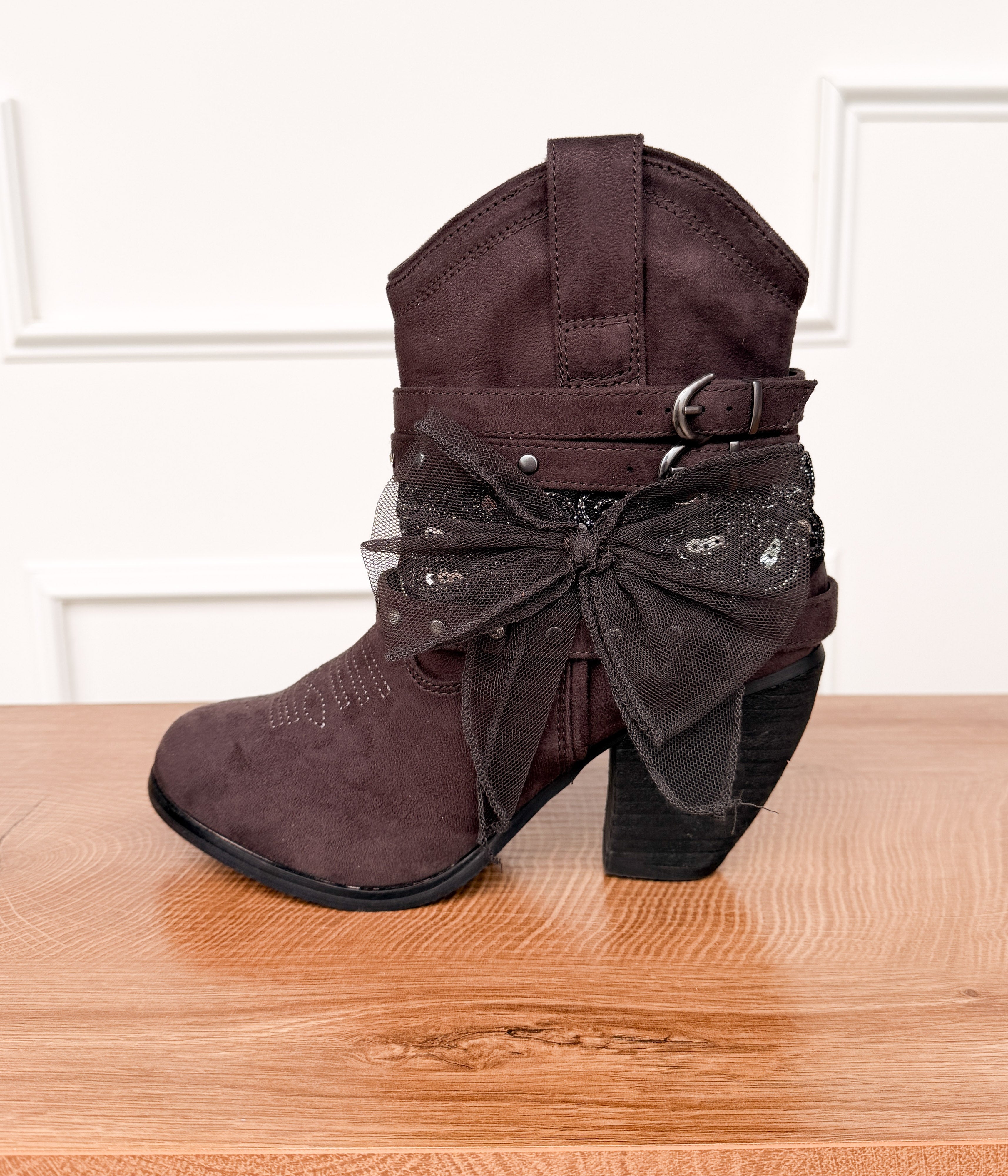 Stash Bootie in Grey