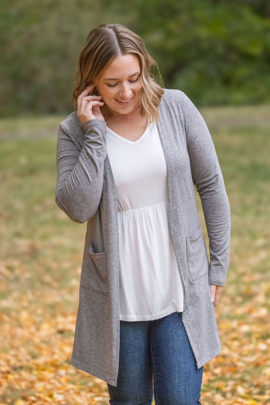 Classic Cardigan - Light Grey