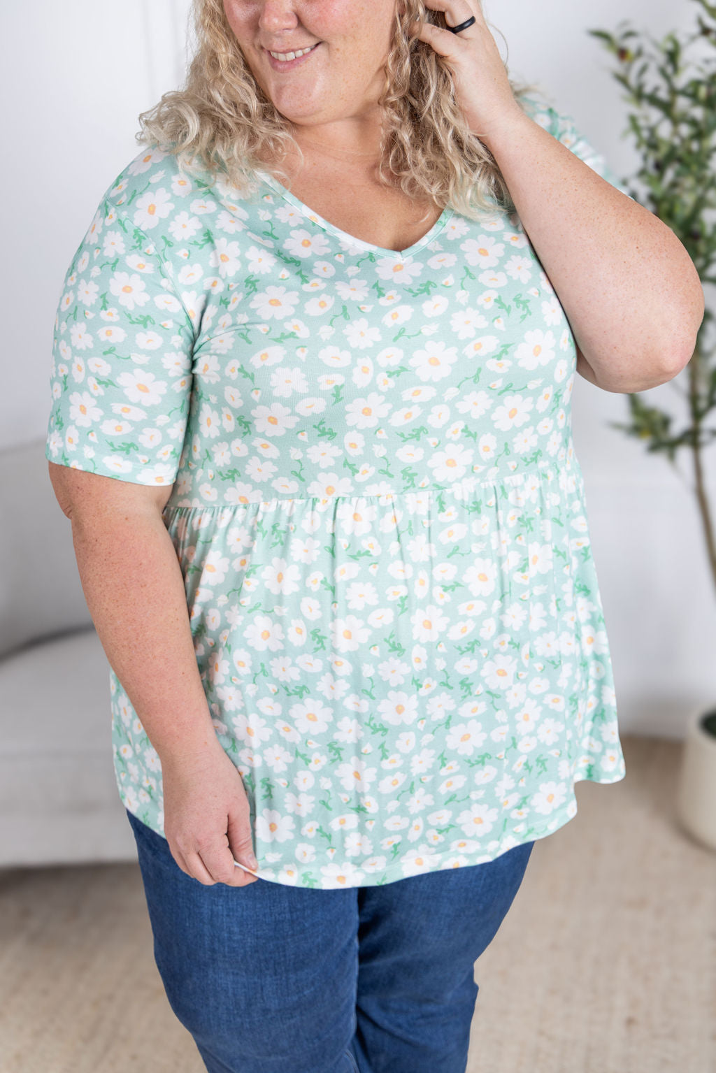 IN STOCK Sarah Ruffle Short Sleeve - Green Floral