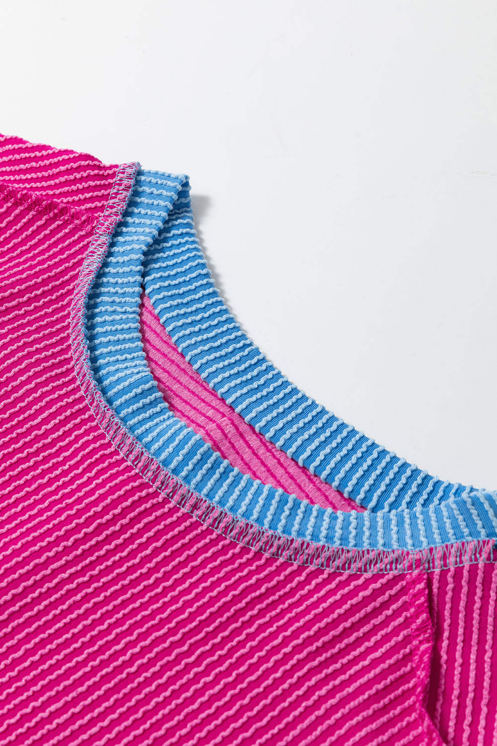PRE-ORDER: Textured Contrast Color Round Neck T Shirt