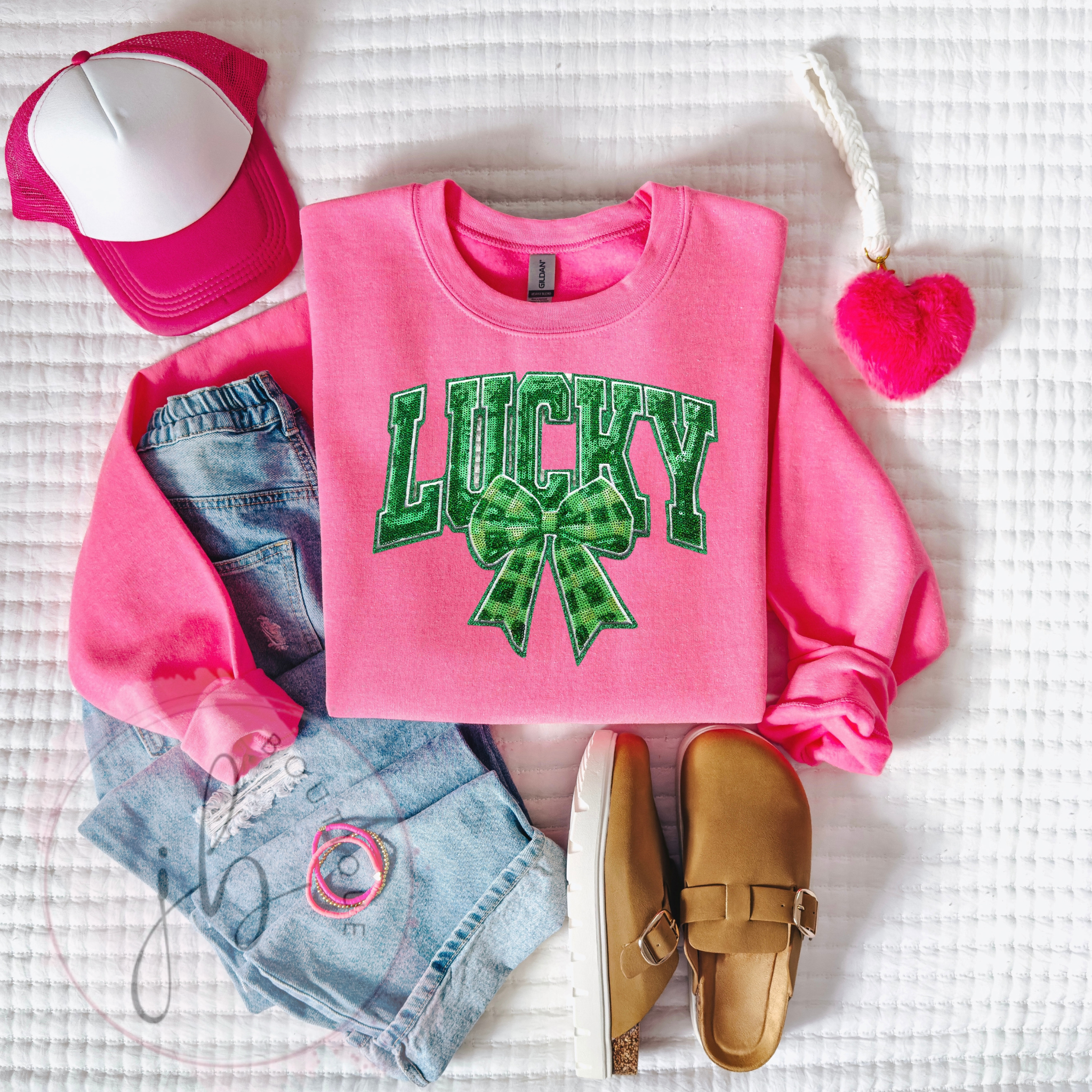 PREORDER: Lucky Bow SWEATSHIRT