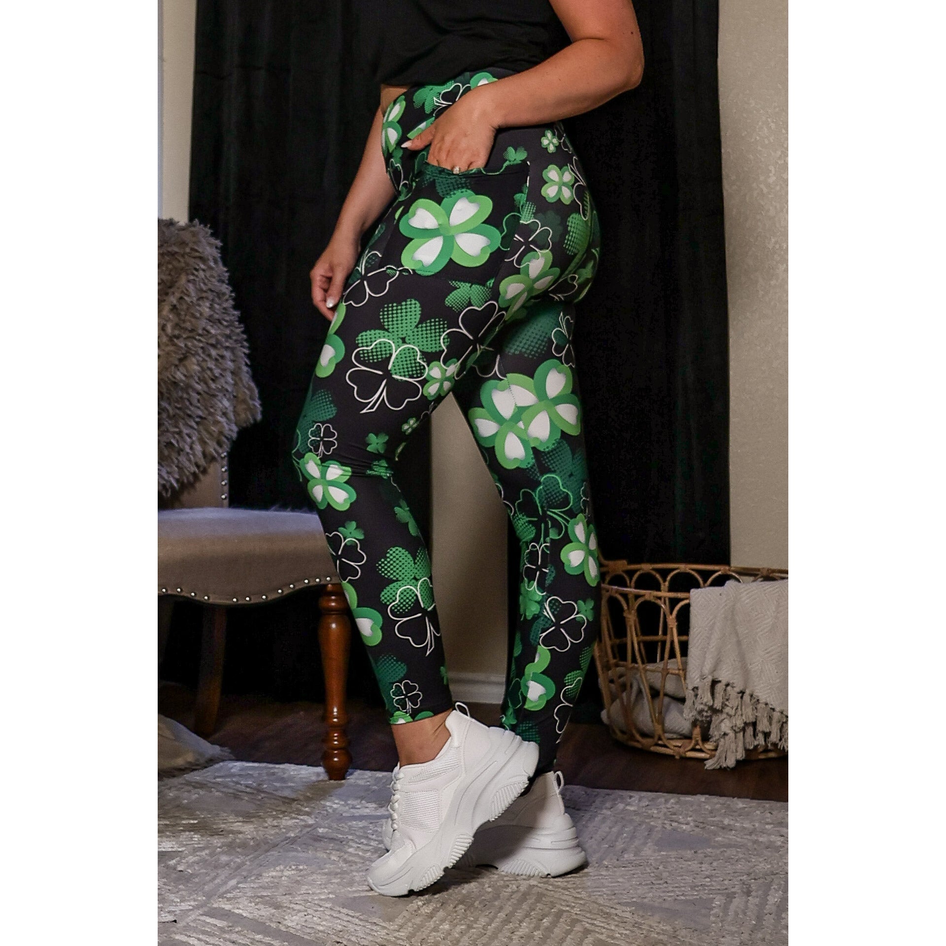 St Patricks Day SHAMROCK Leggings