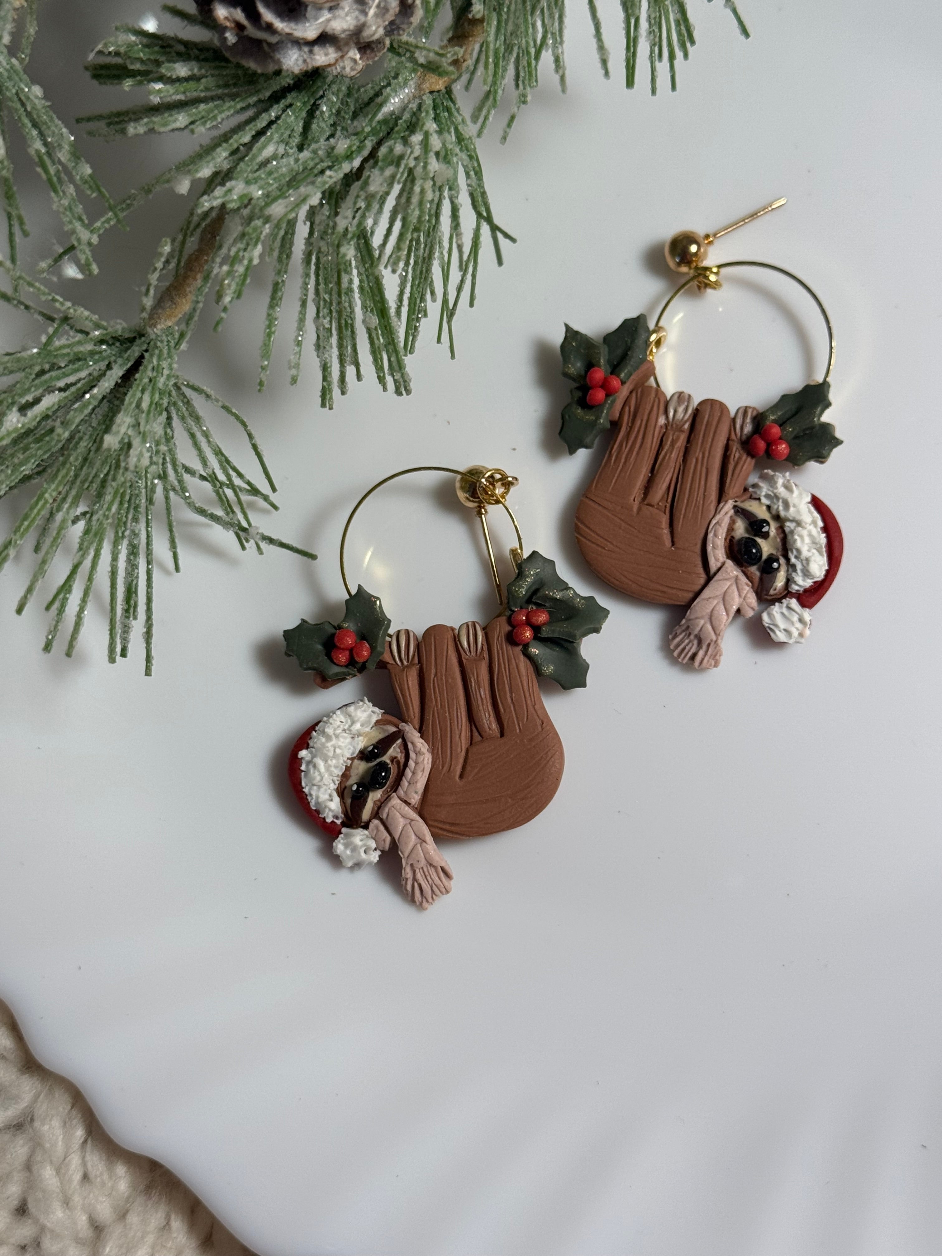 Christmas Sloths, No Bows