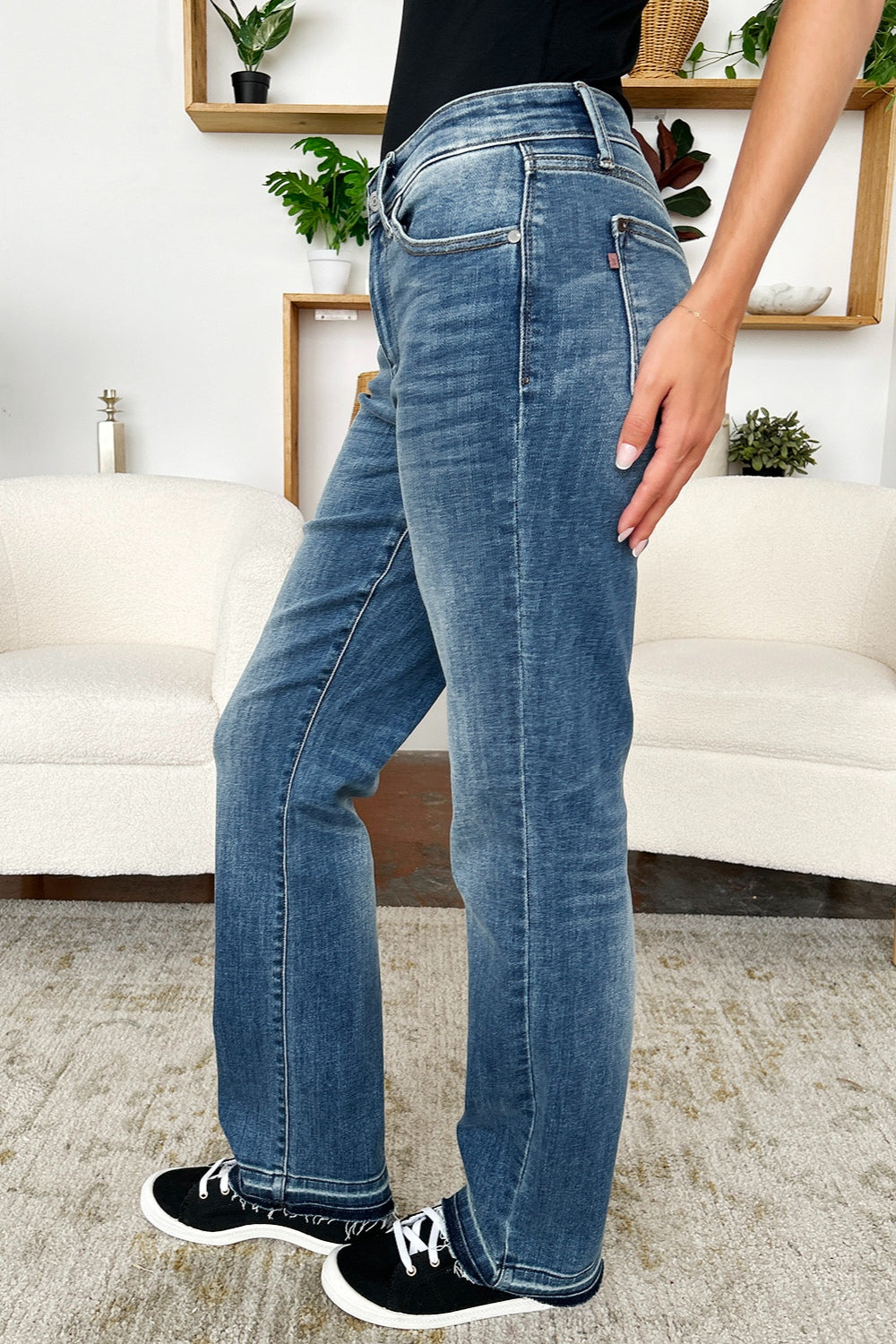 Mid Rise Release Hem Jeans