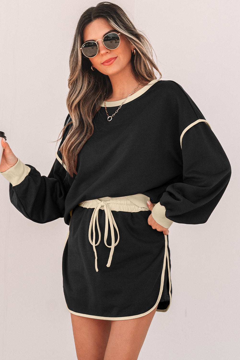 Contrast Pullover and Lace-up Waist Skort Set