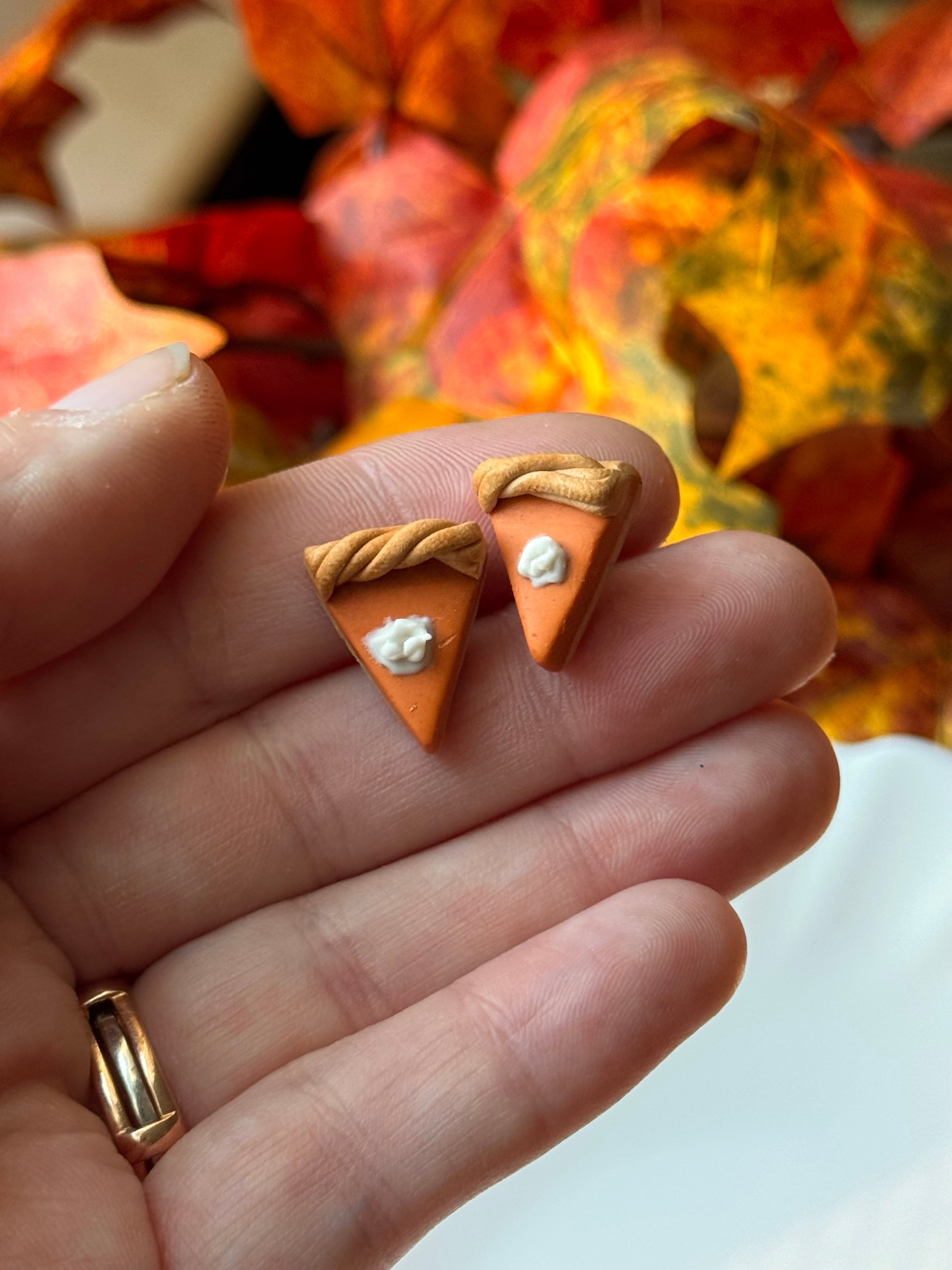 Pumpkin Pie Studs