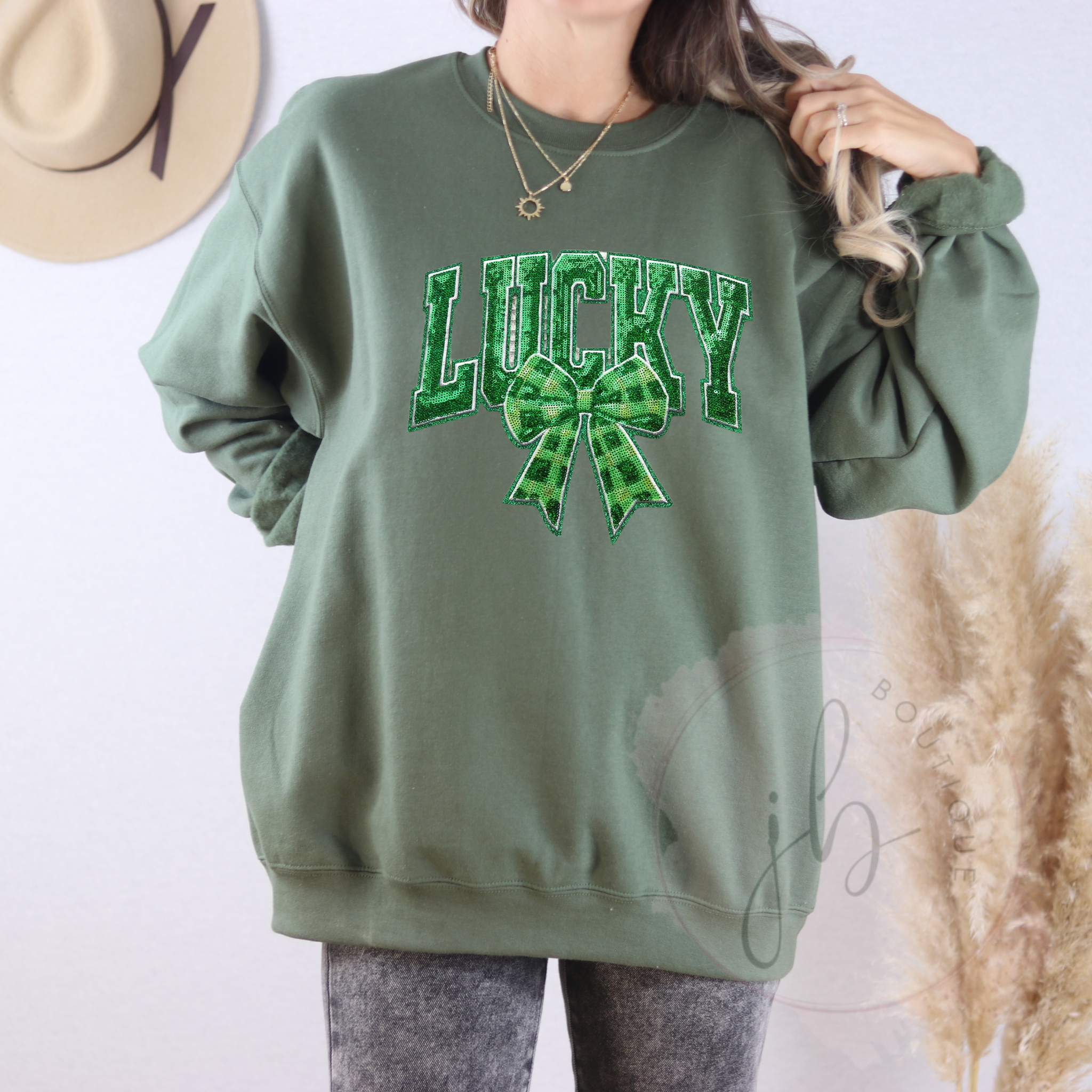 PREORDER: Lucky Bow SWEATSHIRT