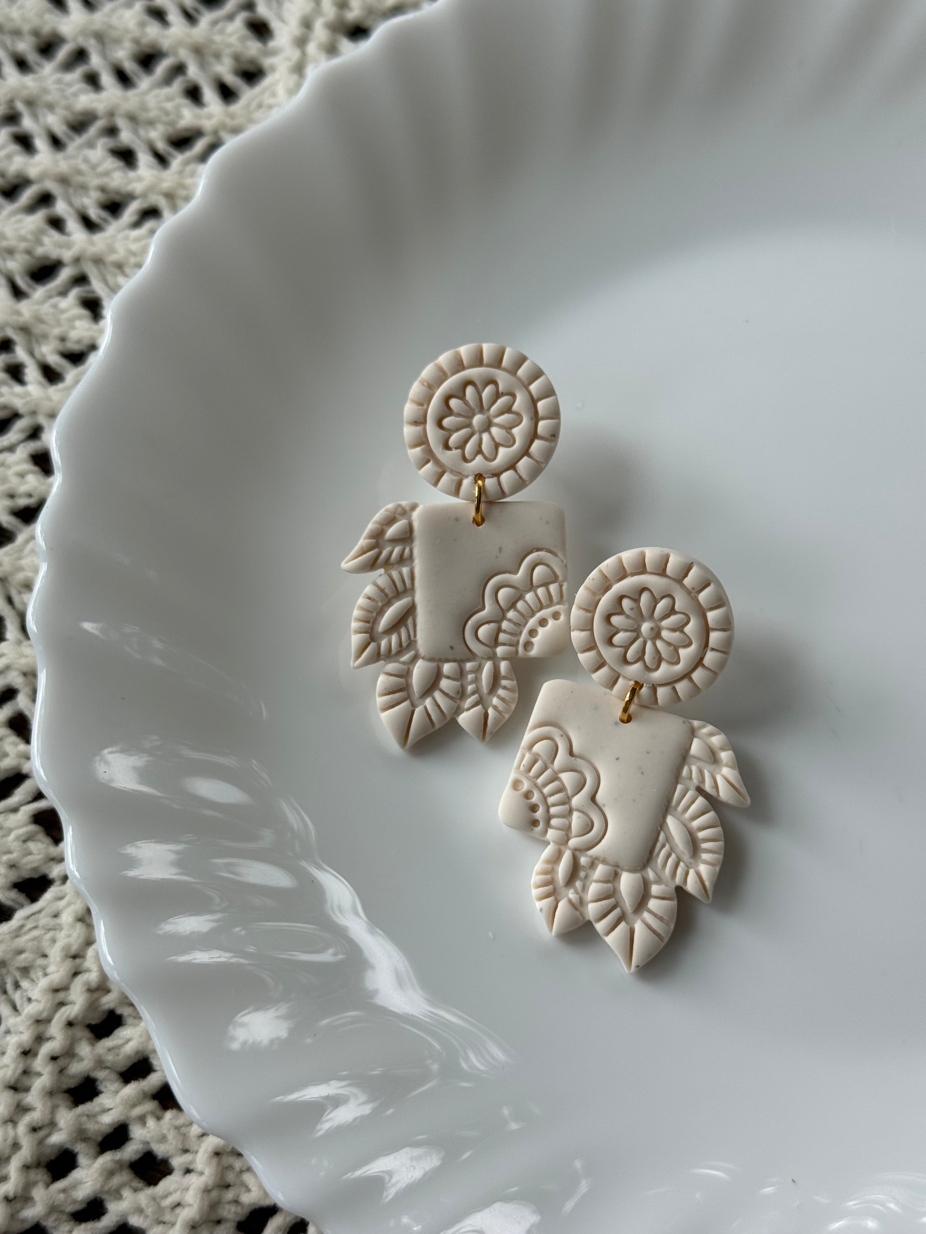 Rory, in Ivory