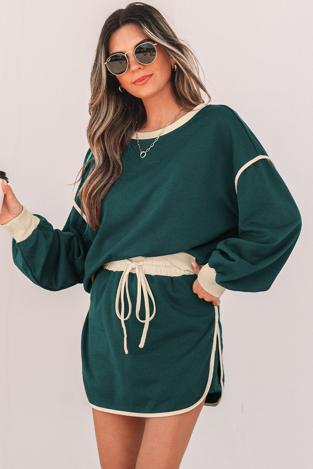 Contrast Pullover and Lace-up Waist Skort Set