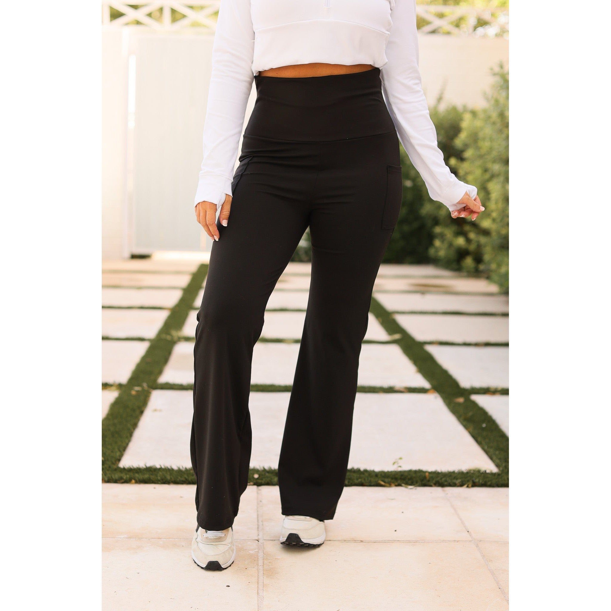 The Deluxe Paige Fold-over, Tummy Control - Yoga Leggings