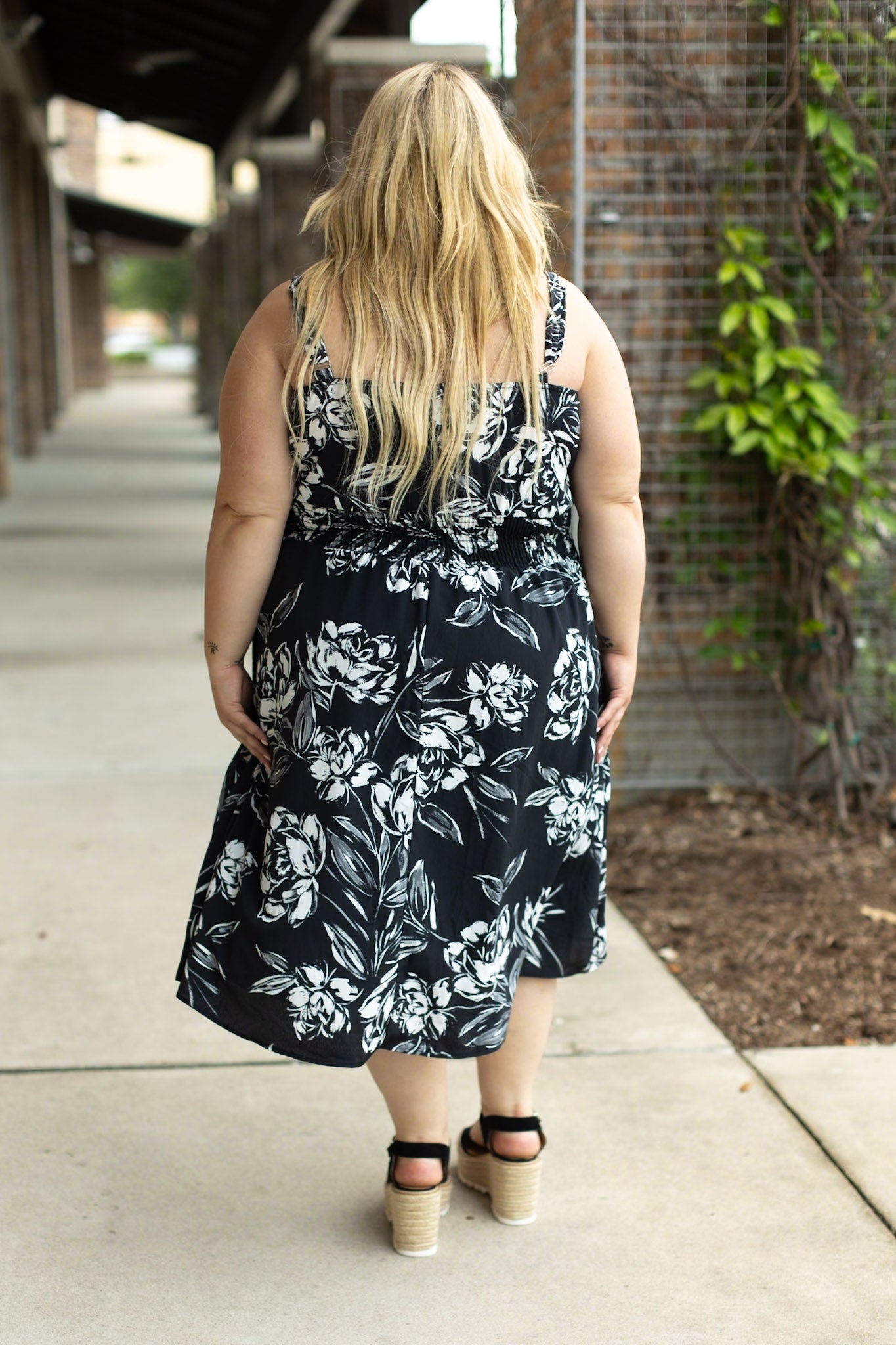 Cassidy Midi Dress - Black and White Floral