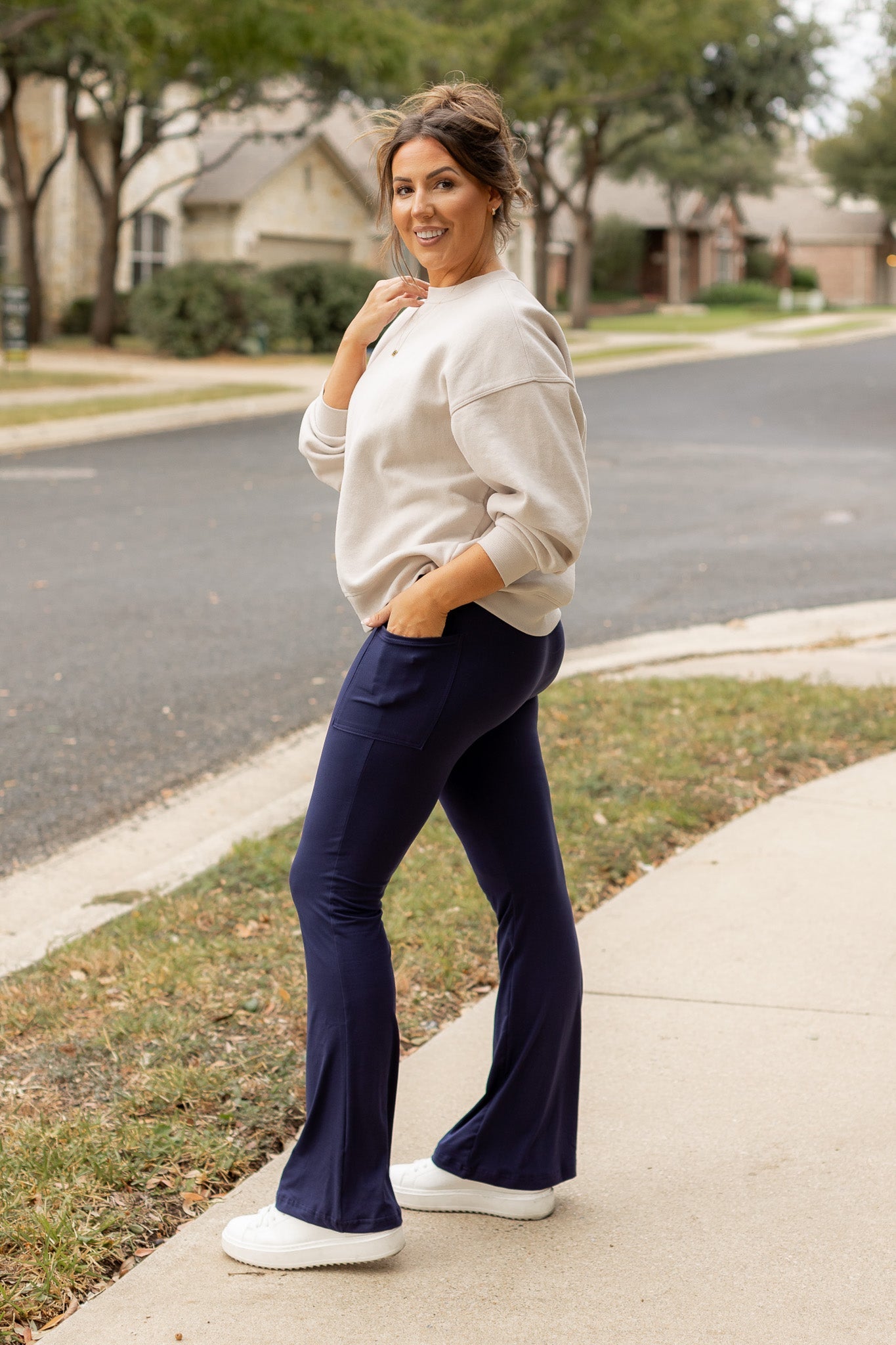 The Mila - 30"  NAVY Bootcut Leggings with Pockets