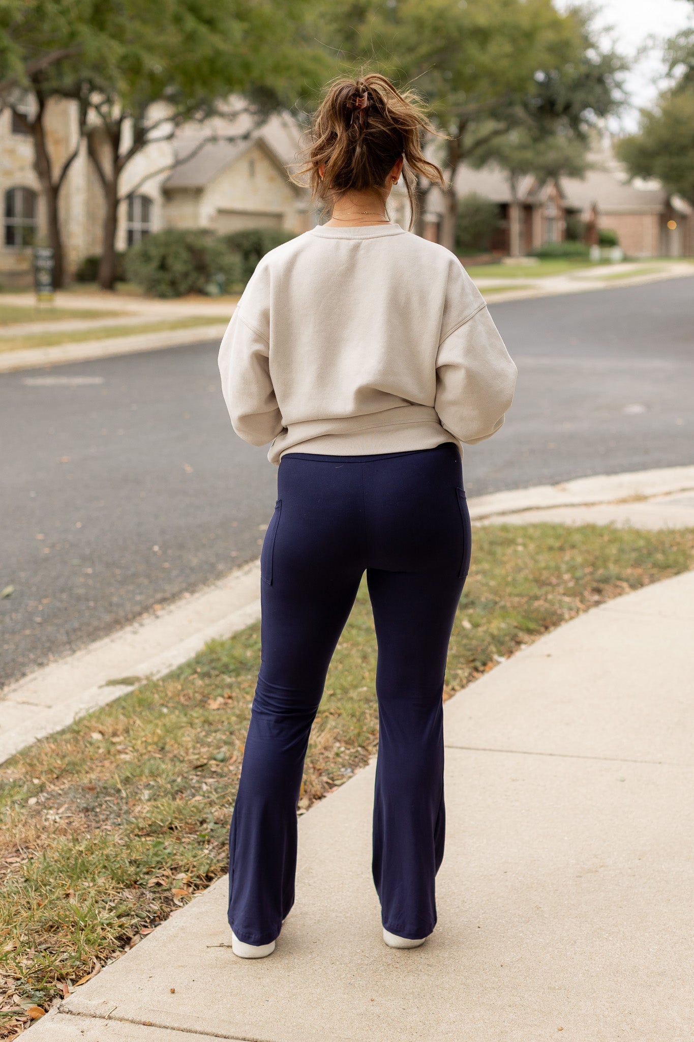 The Mila - 30"  NAVY Bootcut Leggings with Pockets