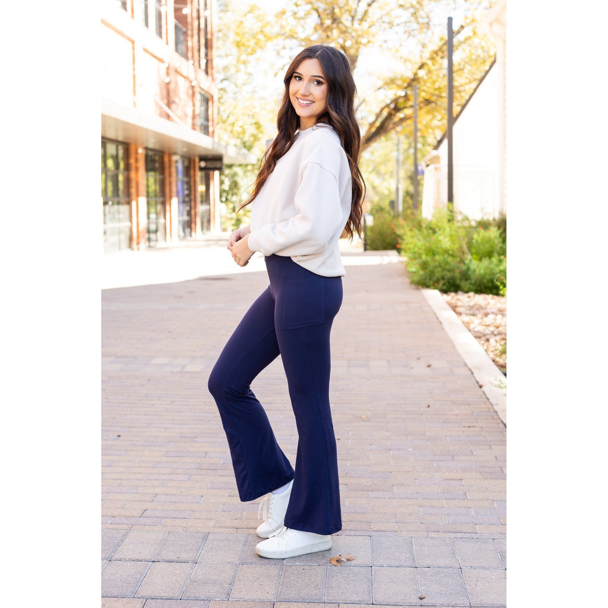 The Mila - 30" NAVY Bootcut Leggings with Pockets