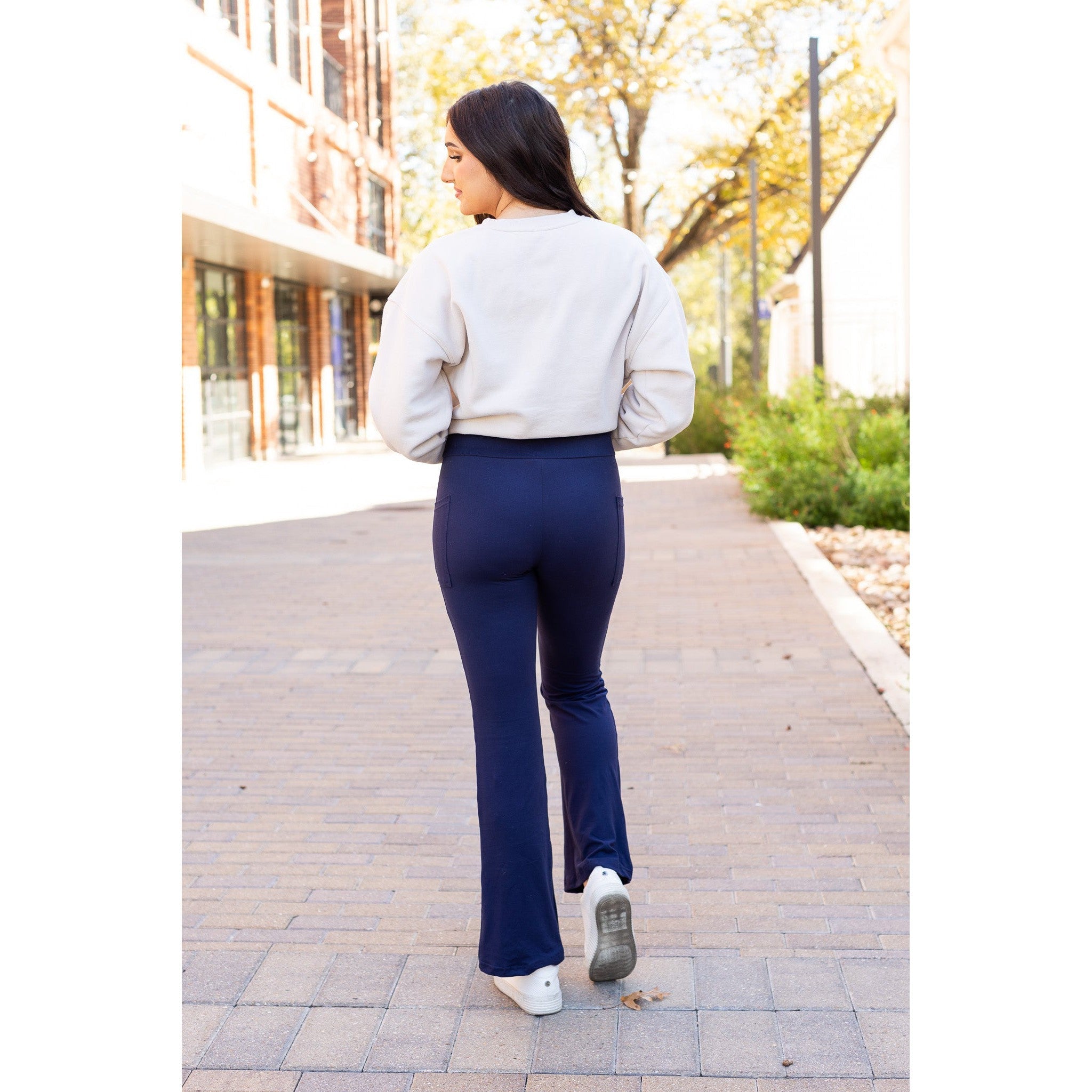 The Mila - 30" NAVY Bootcut Leggings with Pockets