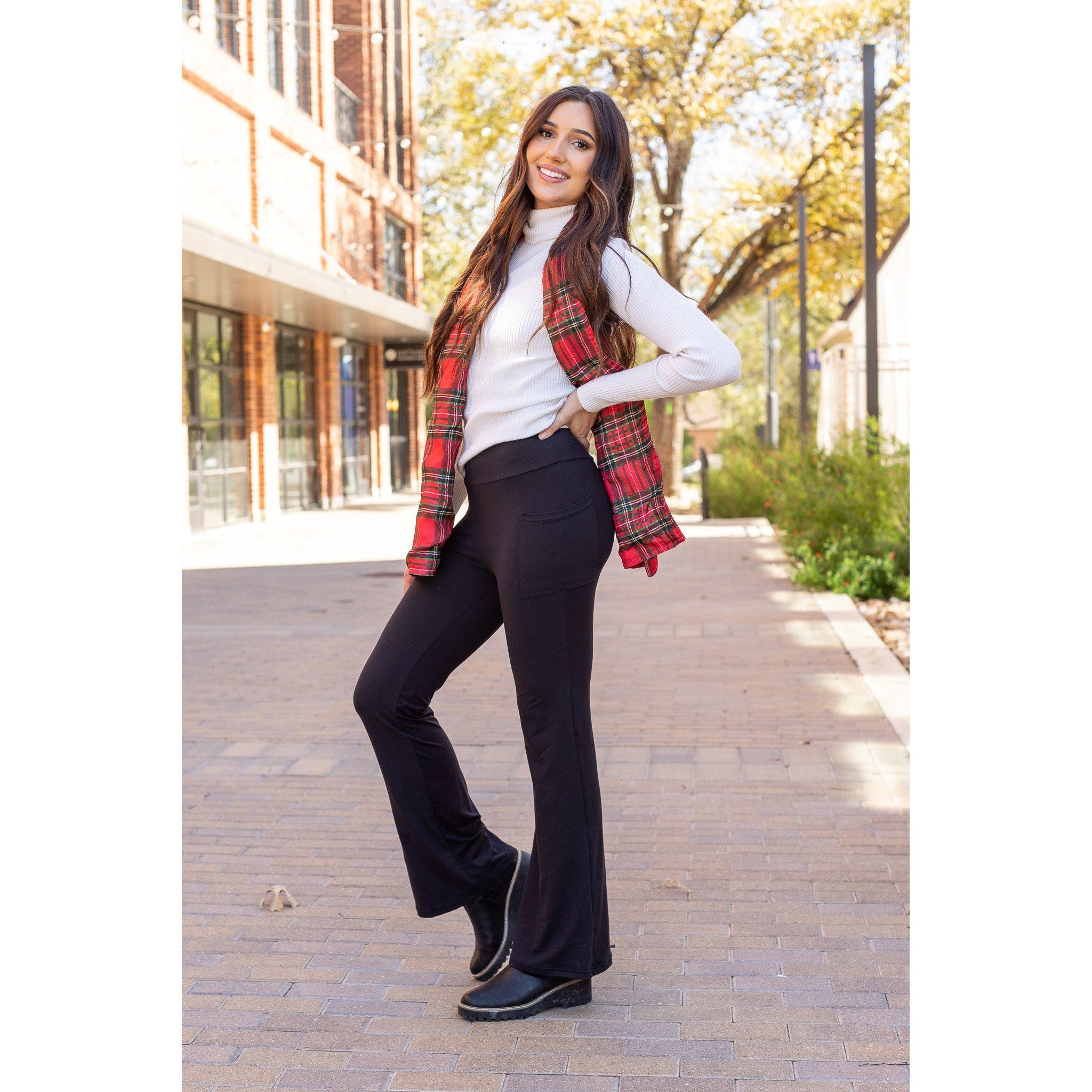 The Vanessa - 30” - Black Bootcut Leggings