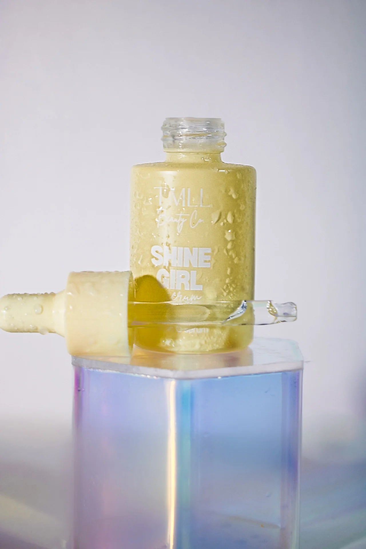 PRE-ORDER: Shine Girl Vitamin C Serum