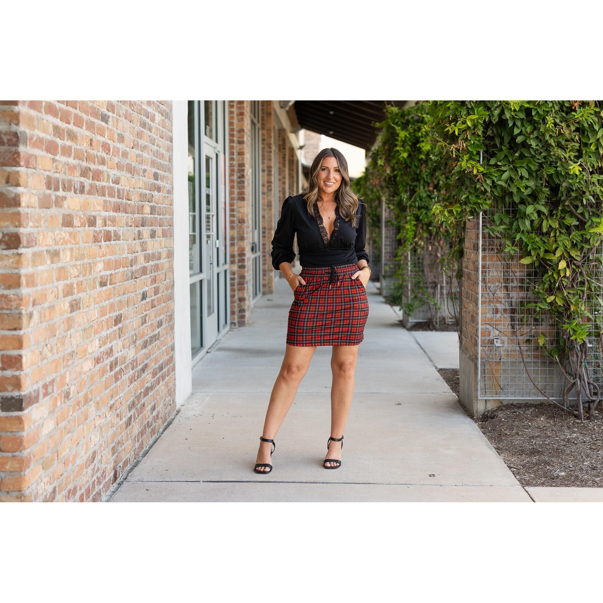 The Helena – Red Plaid Jogger Skirt ❤️🖤